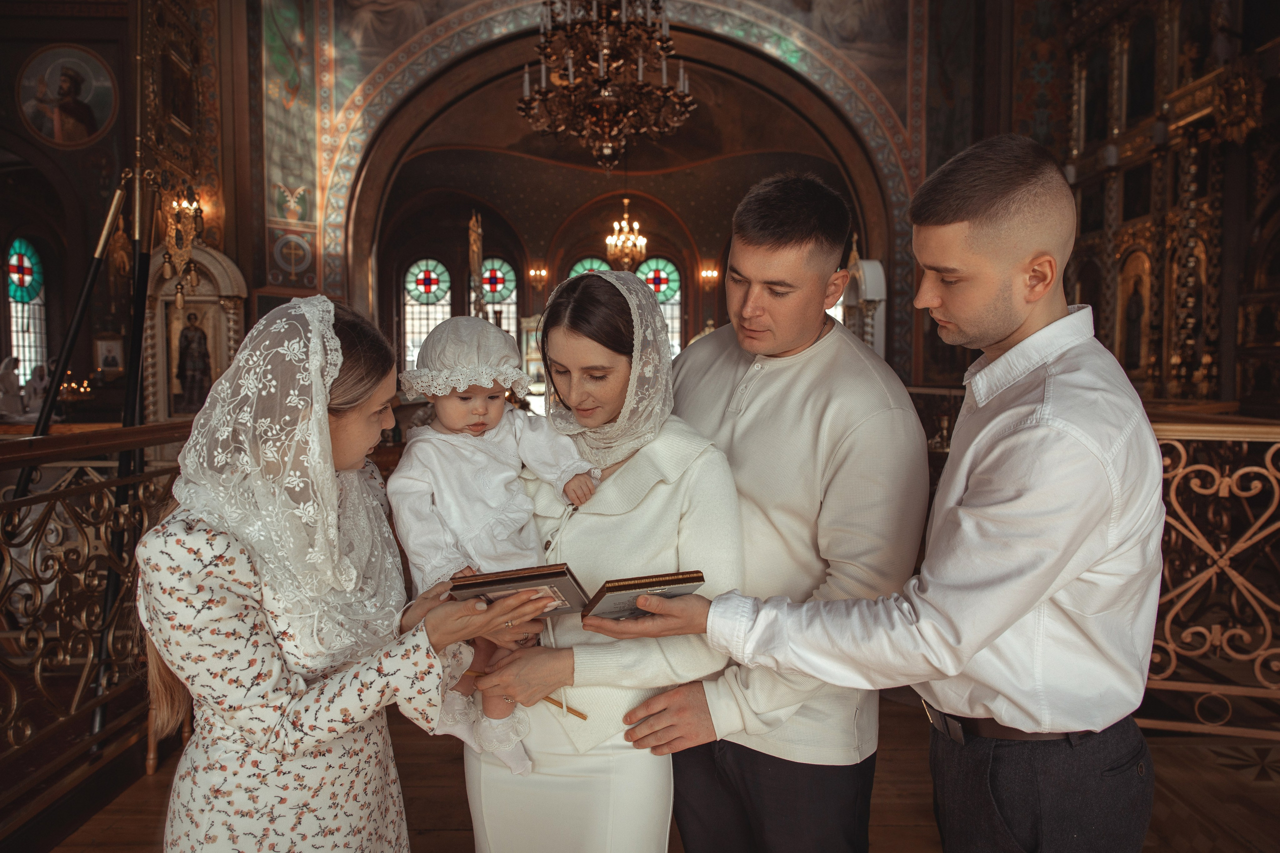 Таинство Крещения Василисы. Свято-Троицкий собор, г. Краснодар. Фотограф на Крещение и Венчание Краснодарский край — Гранкина Юлия