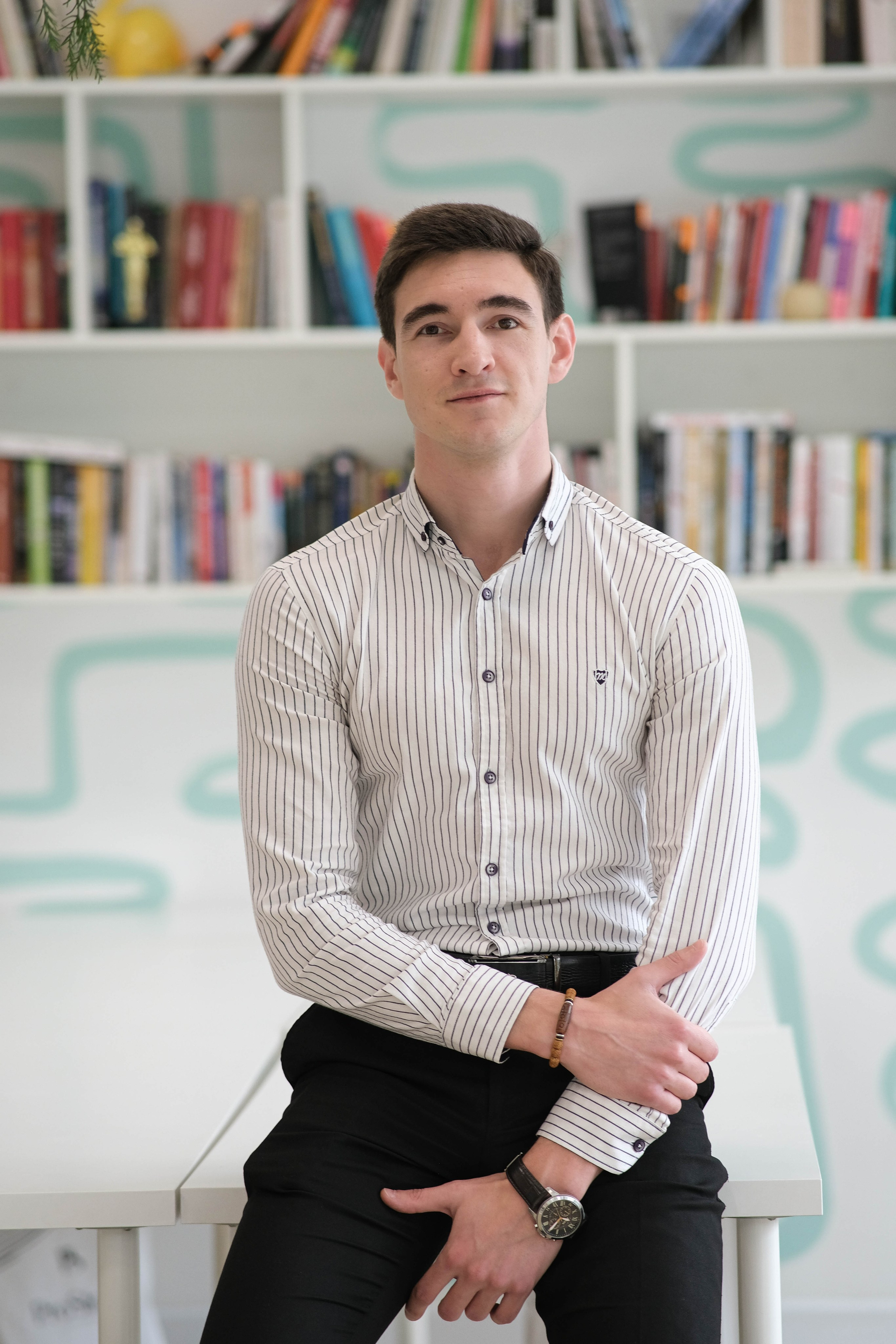 Съемка на визитки сотрудников агенства недвижимости + лайф фото. Главная