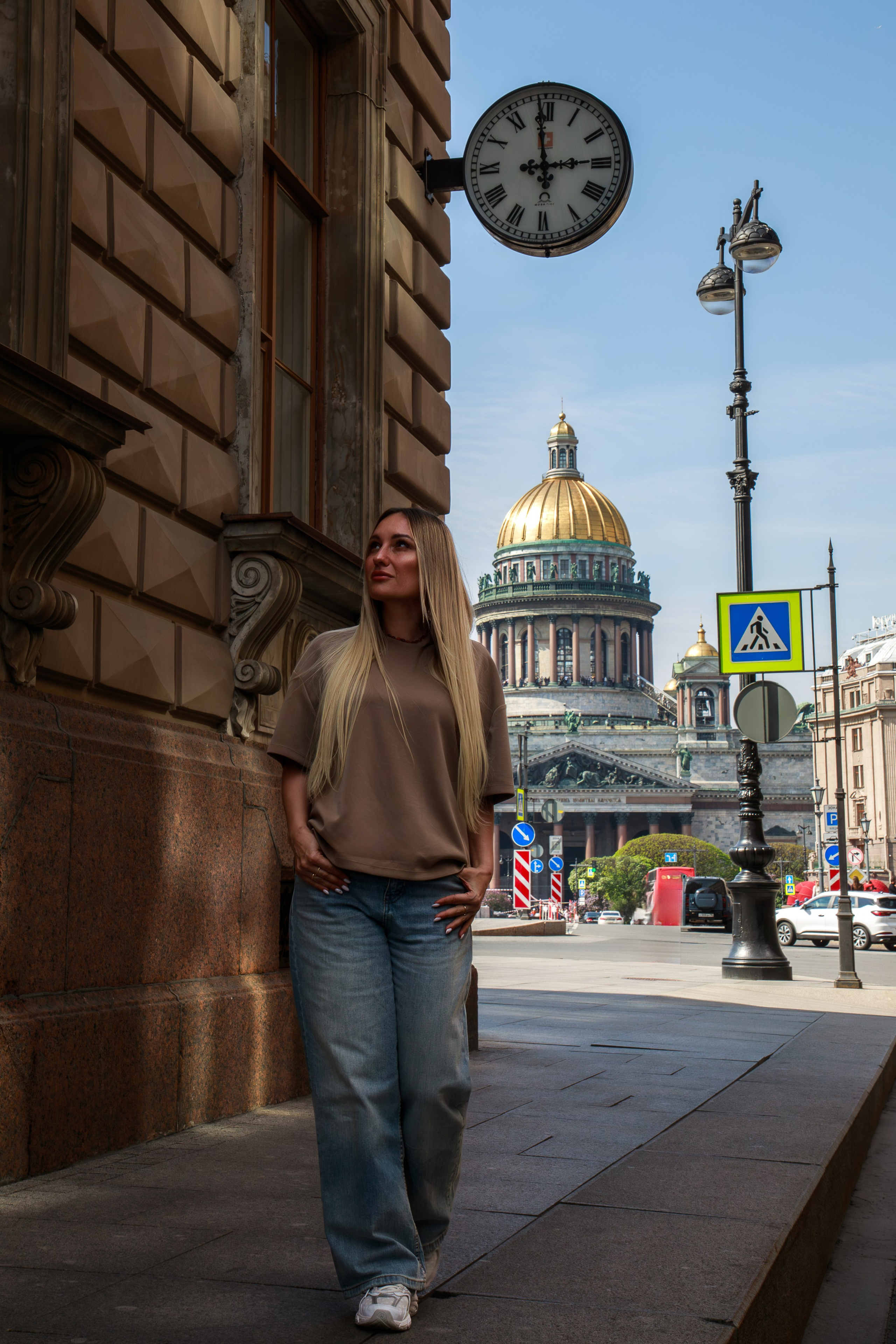 Прогулка у Исаакиевского собора с Анной. Фотограф в Санкт-Петербурге Таня Михайлова