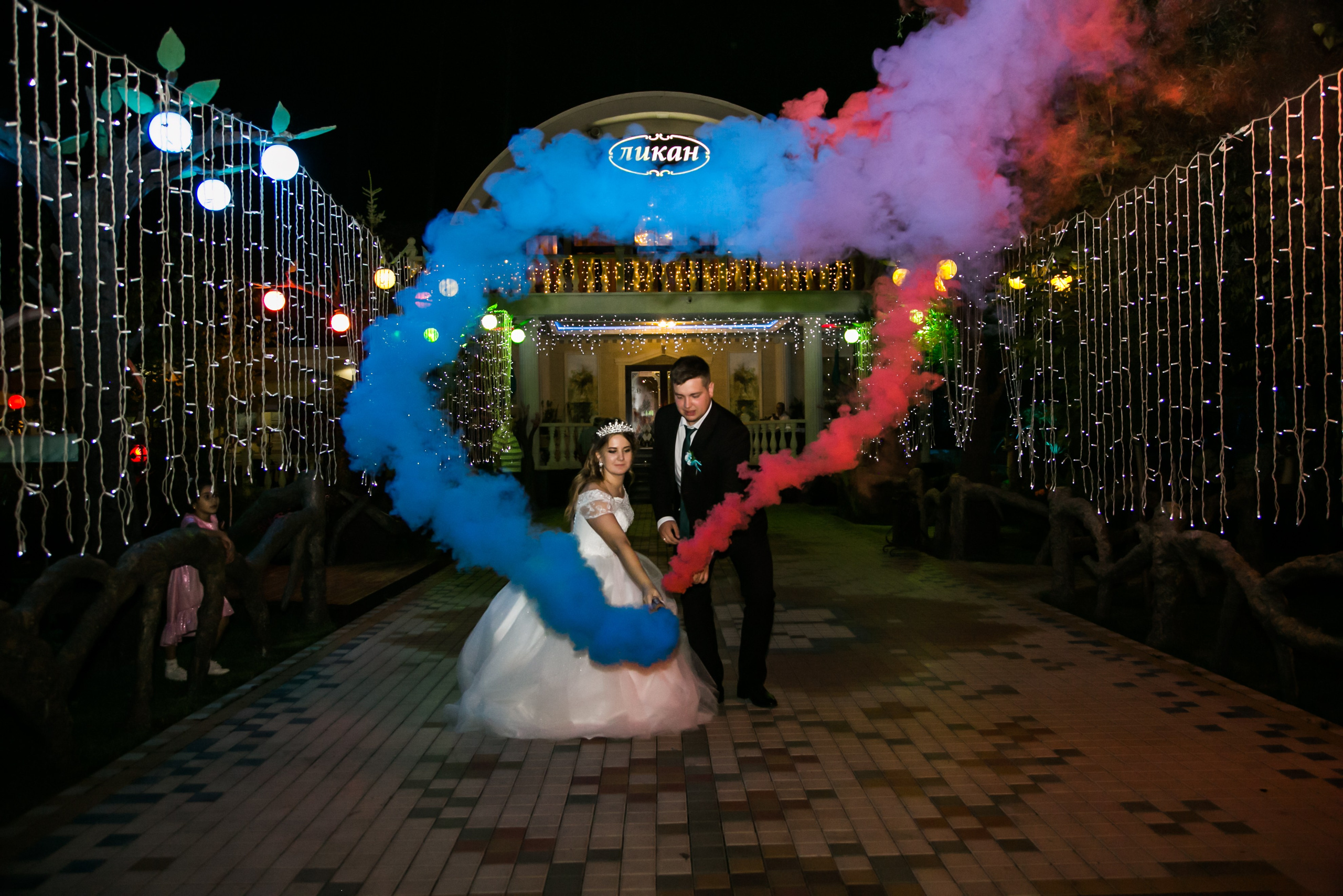 Свадебная фотосессия в Тольятти. Свадебный фотограф, видеограф в Самаре, Самарской области. Видеосъемка