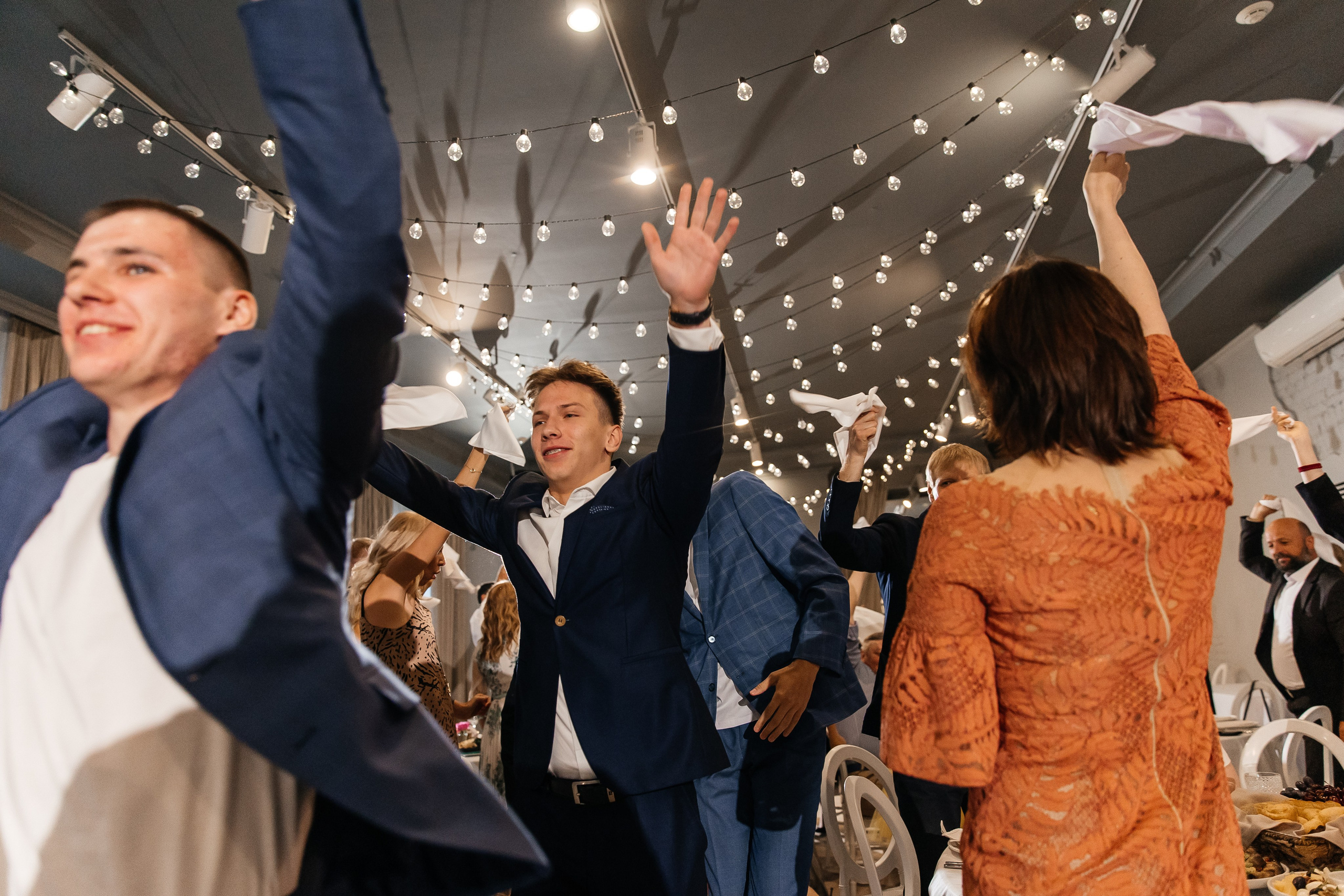 2023-06-23 Выпускной МБОУ СОШ № 10. Фотограф в Красноярске