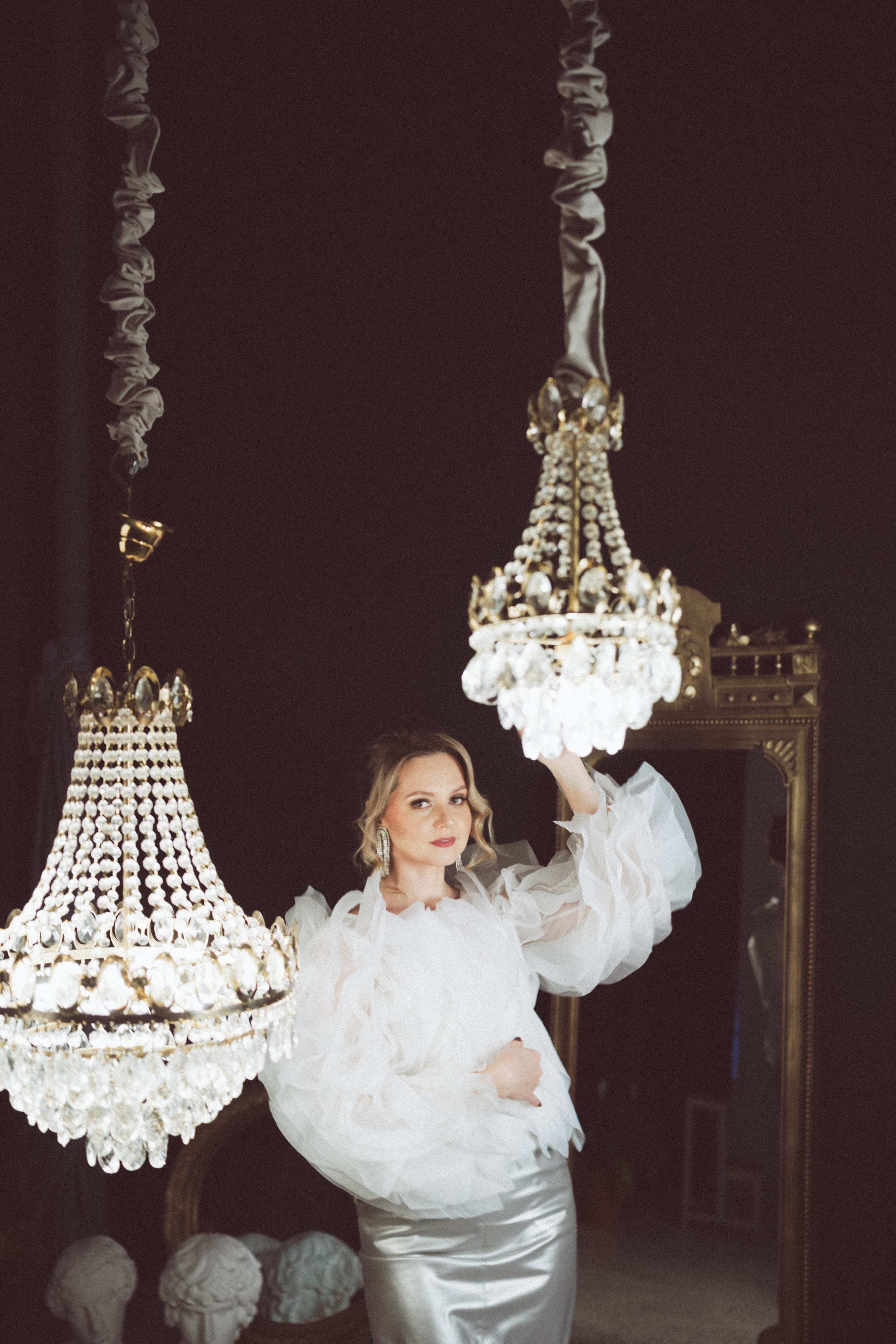 НОВОГОДНЯЯ ФОТОСЕСИИЯ В СТУДИИ ДЛЯ ДЕВУШКИ И ПРОГУЛКА ПО ЧЕРНЫШЕВСКОЙ. Профессиональный фотограф, Санкт-Петербург — Виктория Богомолова