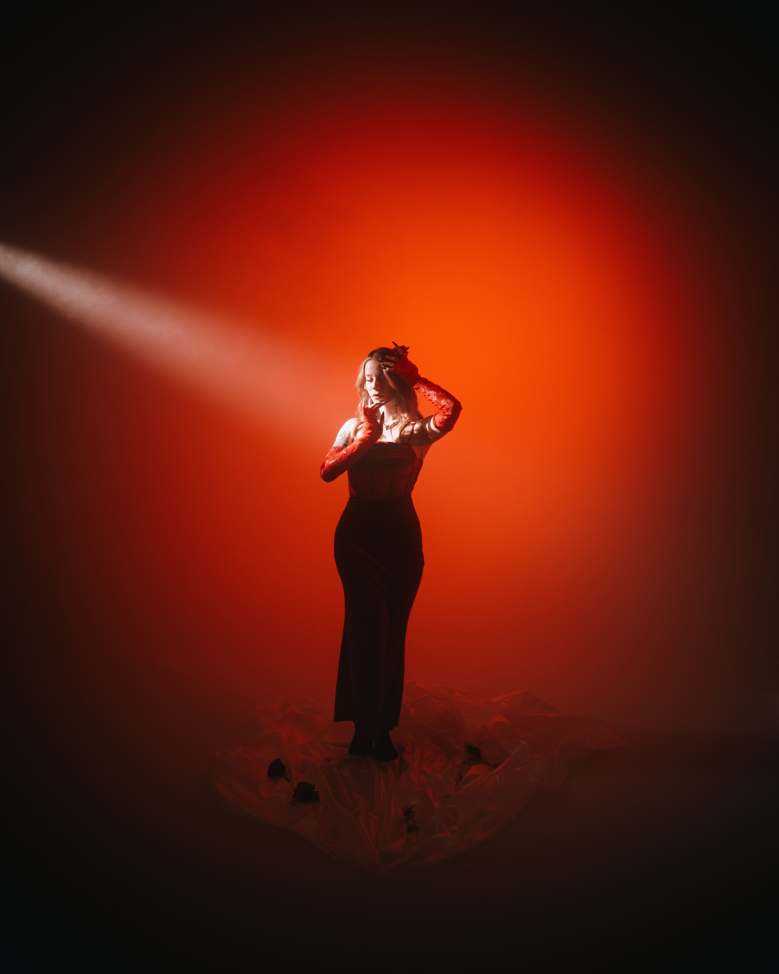 Individuali di ripresa. Fotografo a Mosca con un’atmosfera notturna di foto