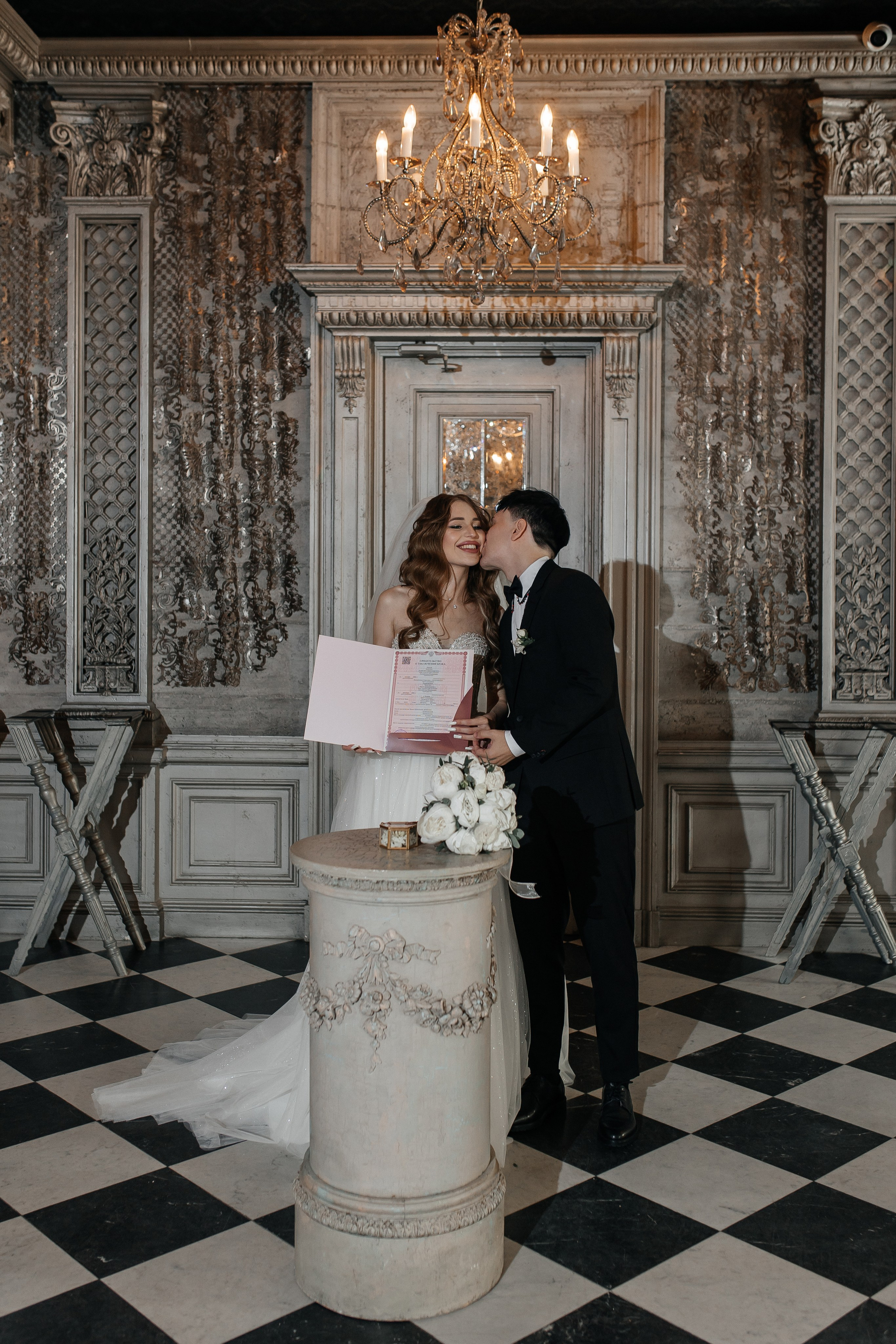 Свадебная фотосессия в ресторане Турандот