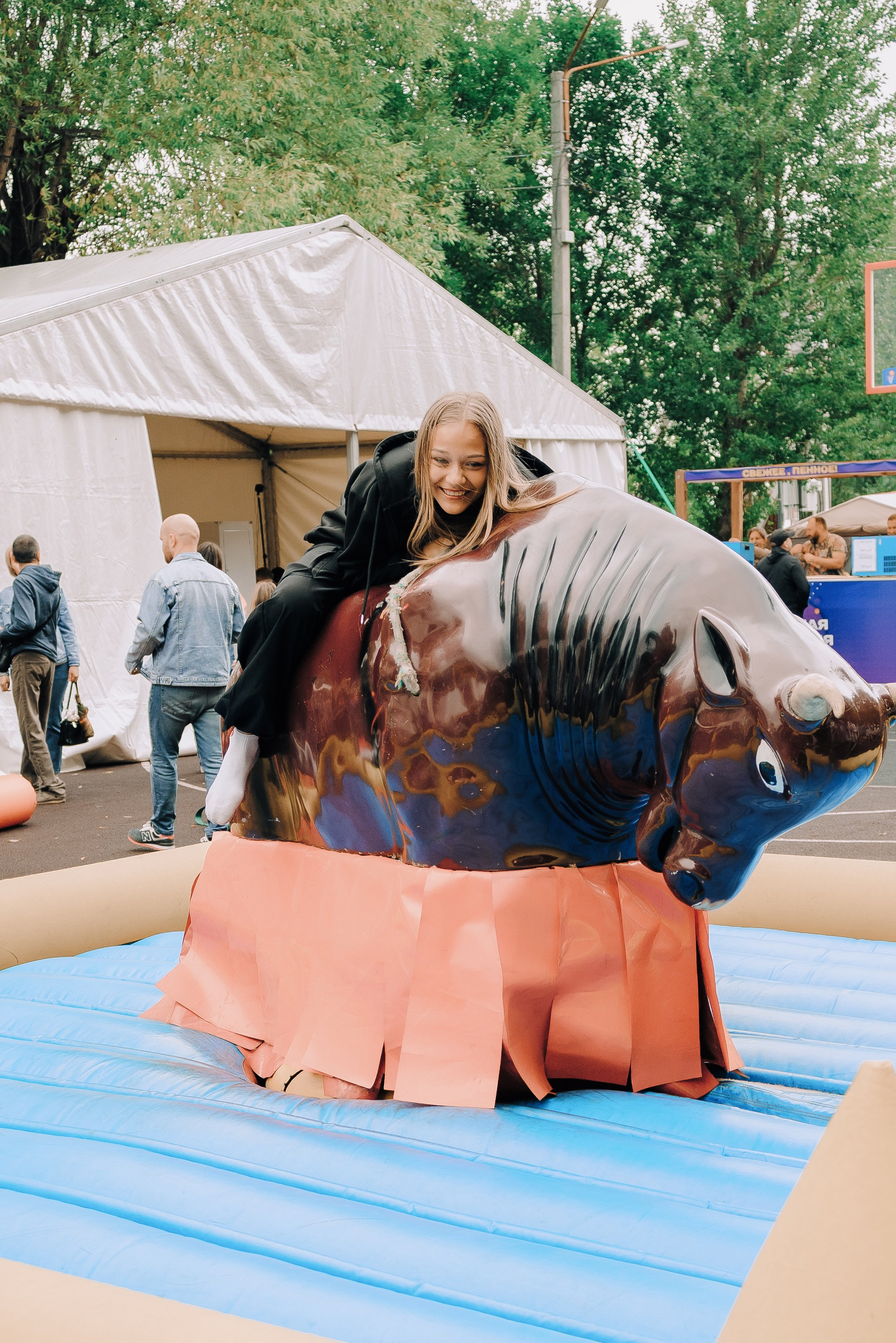 ДЕНЬ МЕТАЛЛУРГА. ЧЕЛЯБИНСКИЙ ЦИНКОВЫЙ ЗАВОД 2023. Репортажный фотограф Зуев Роман г. Челябинск