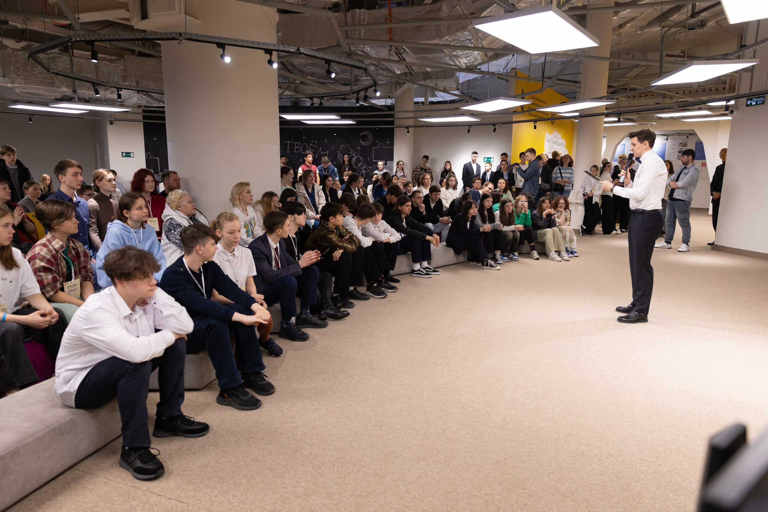 НПК «Наука в твоём ДНК». Олег Катакинов| Репортажный фотограф в городе у моря (Владивосток)