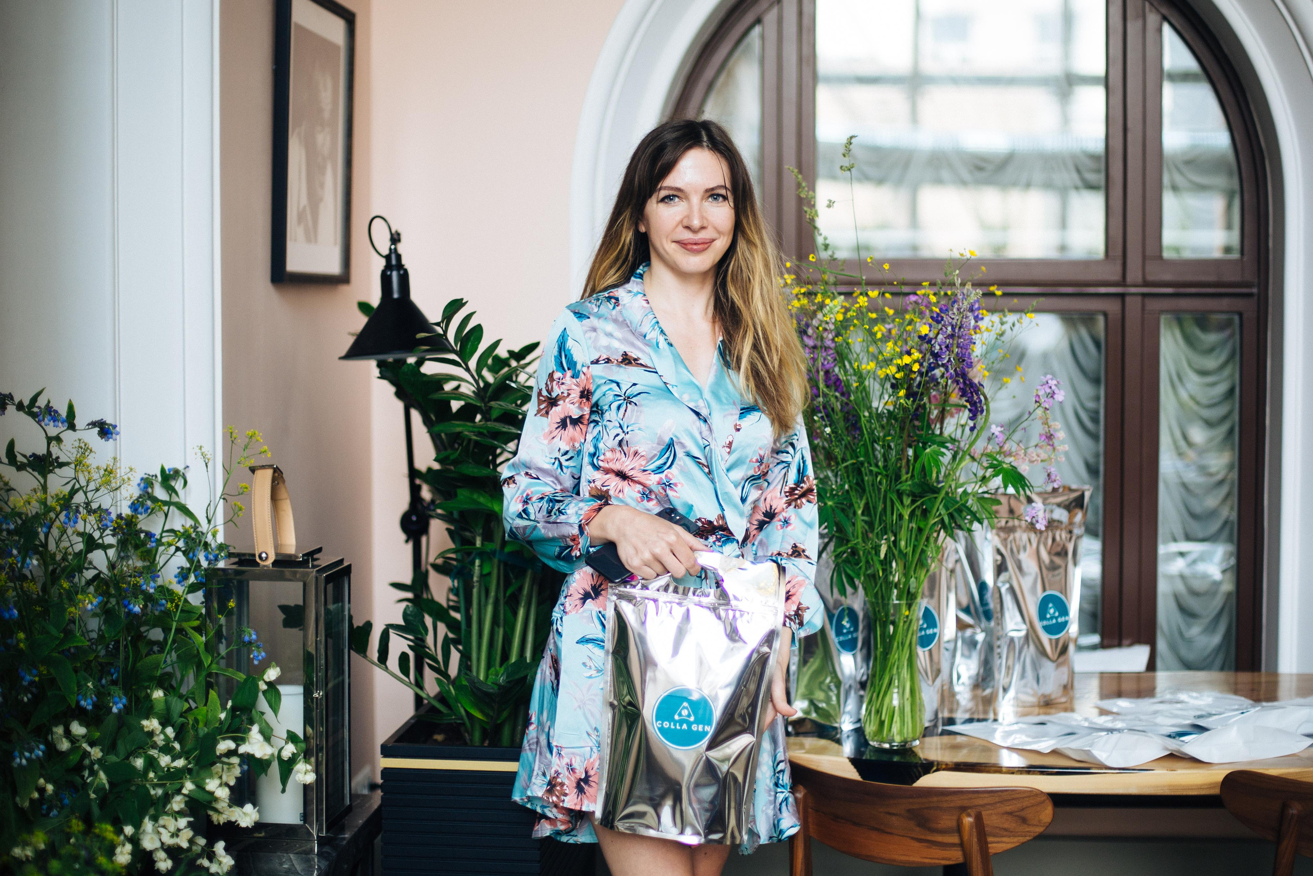 Репортажный отчет с презентации продукции компании Colla Gen. КонТайм: профессиональная съемка для организаций