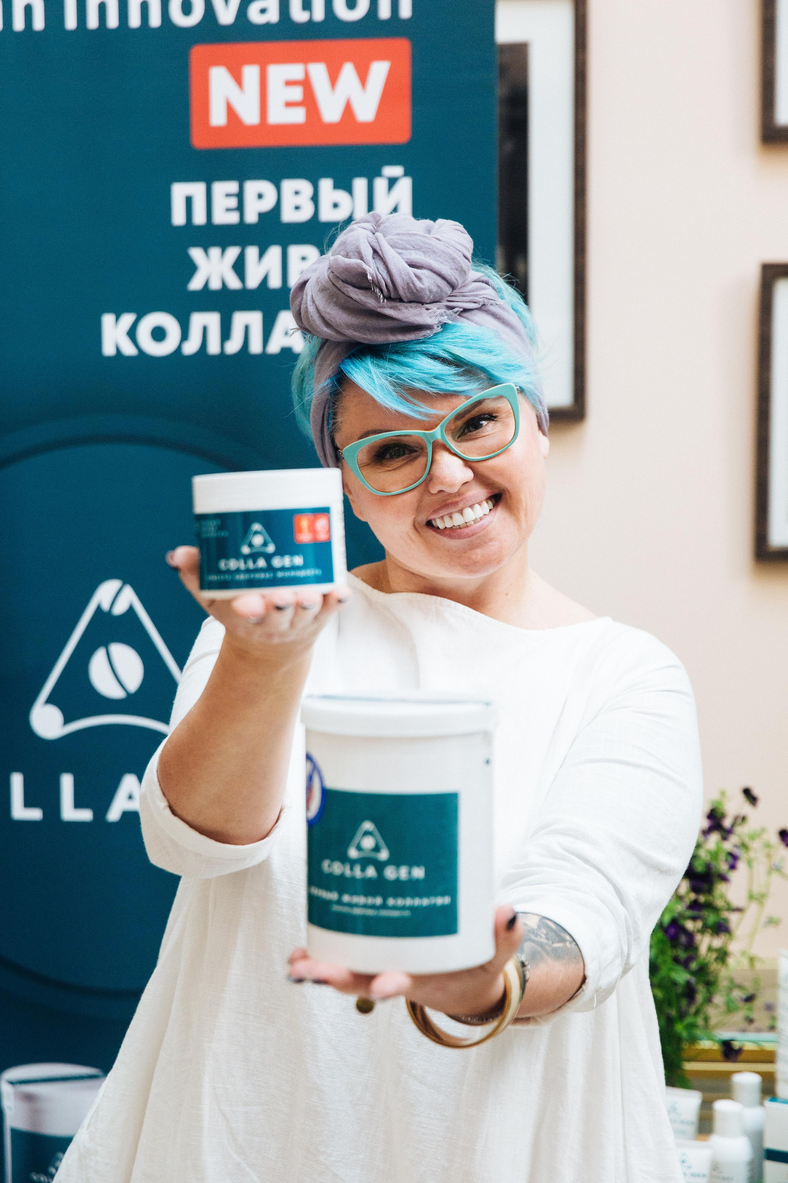 Репортажный отчет с презентации продукции компании Colla Gen. КонТайм: профессиональная съемка для организаций