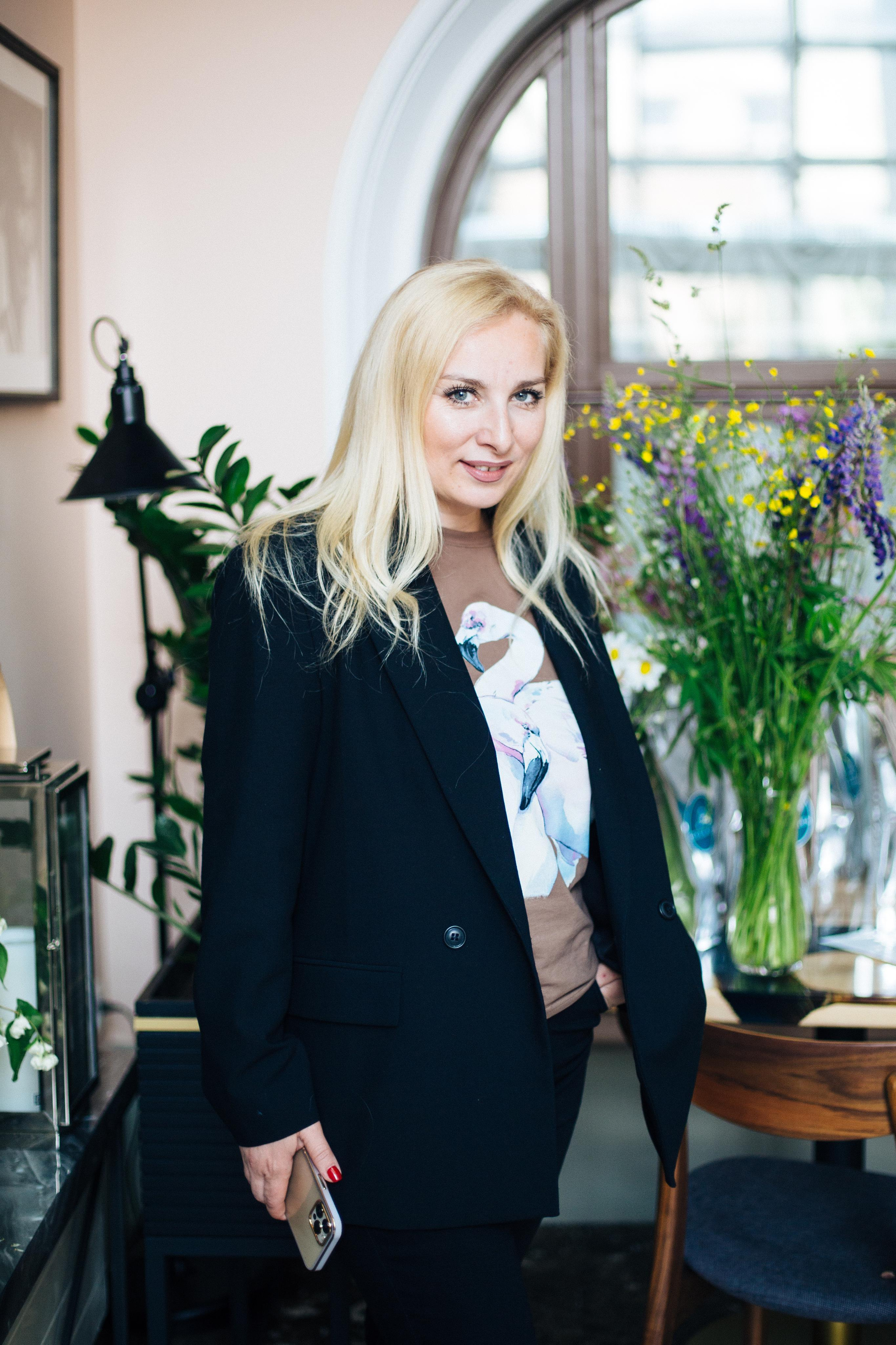 Репортажный отчет с презентации продукции компании Colla Gen. КонТайм: профессиональная съемка для организаций