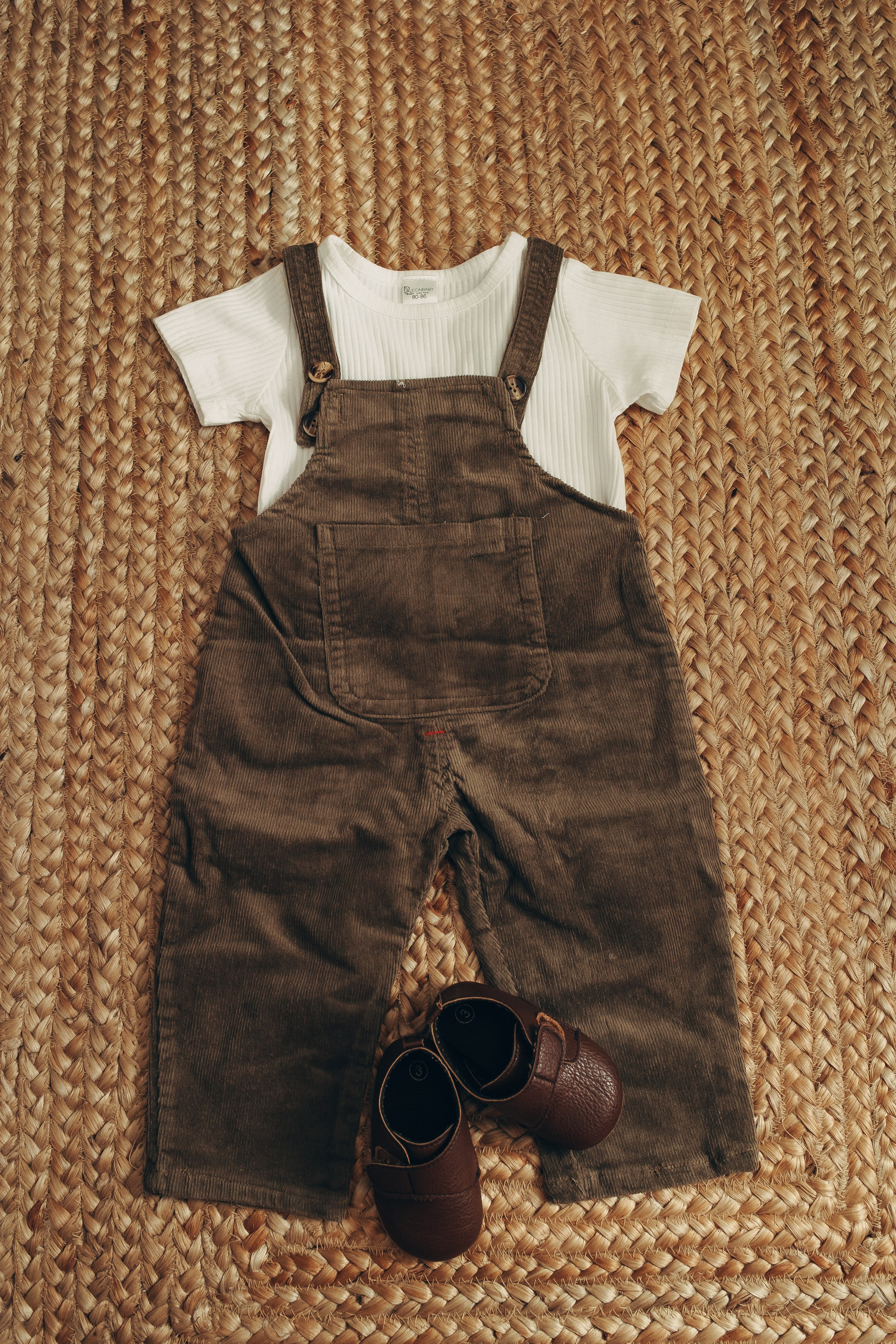 Одежда малышам. Фотограф на первый годик, семейный и детский фотограф в Новосибирске