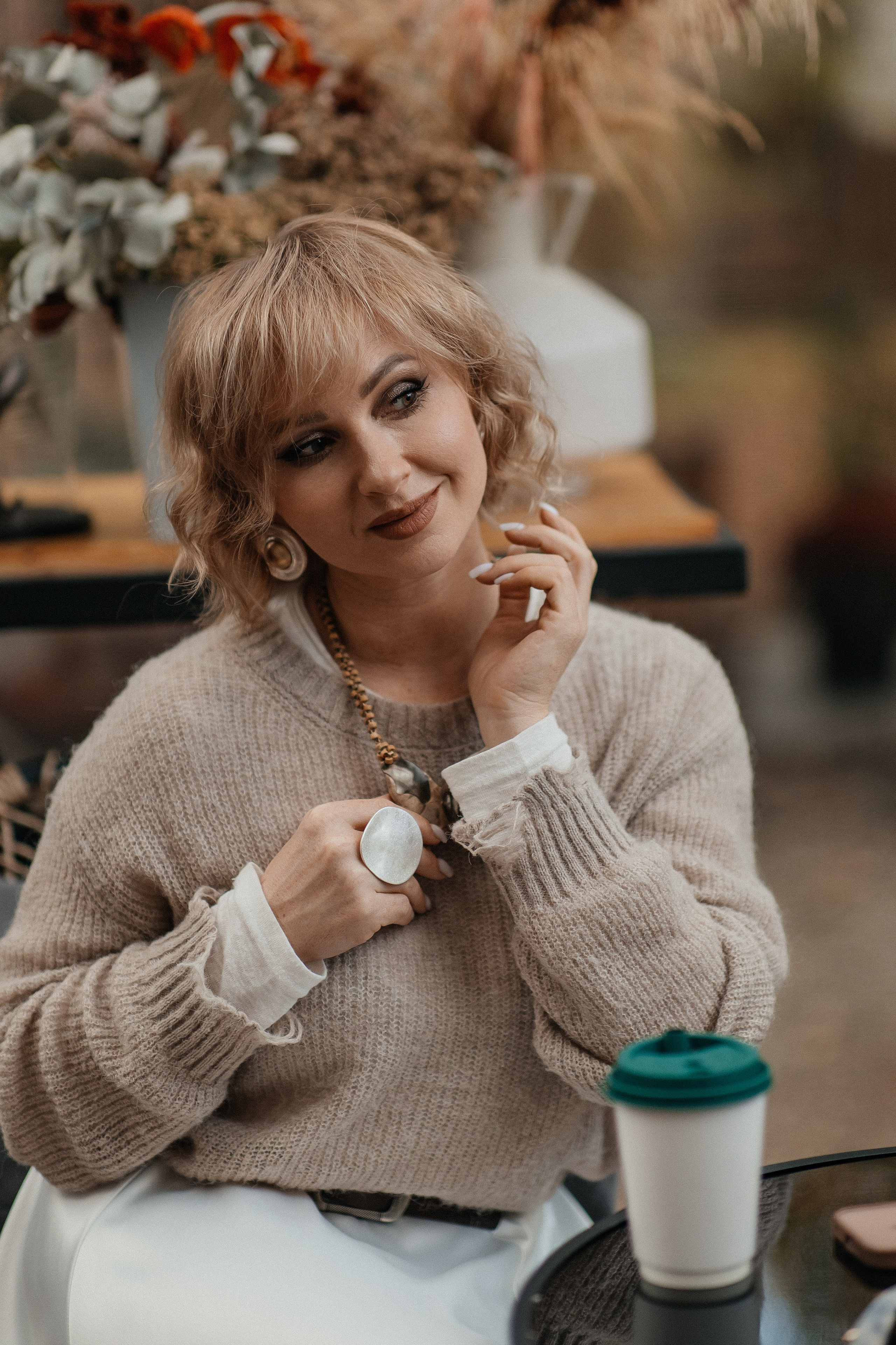 Маша и осень