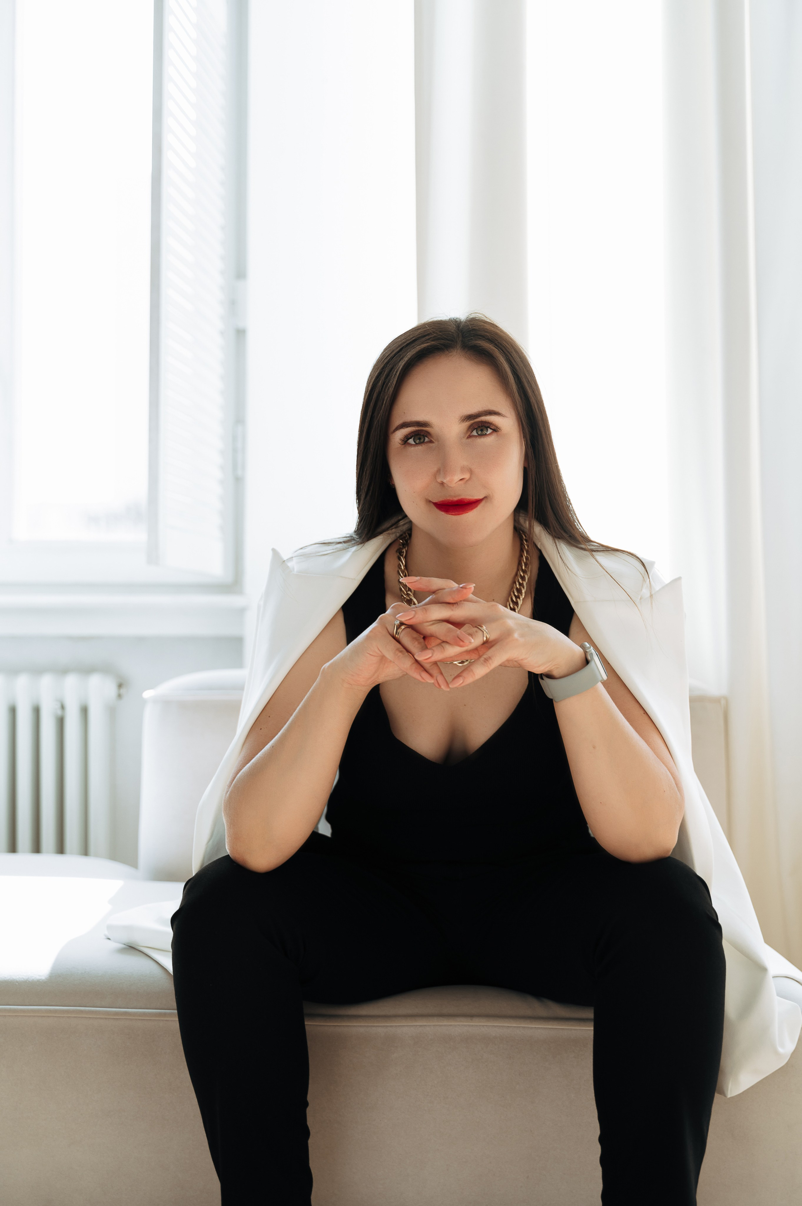 Надя — мастер по перманентному макияжу. Портретный и семейный фотограф в Екатеринбурге Мария Чахеева