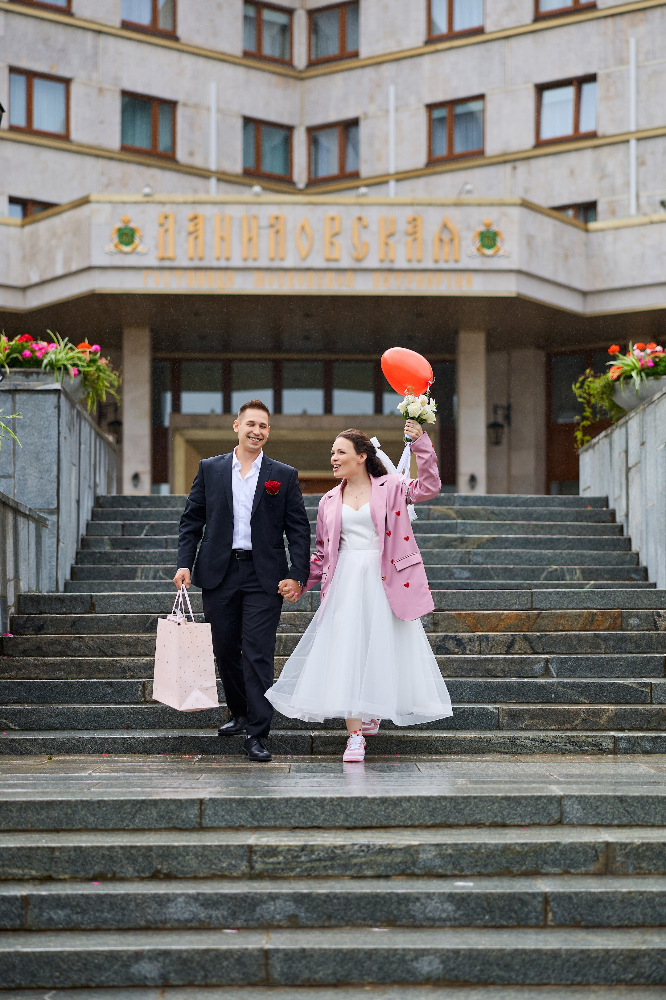 Свадебная фотосъёмка в гостинице Даниловская. Свадебный фотограф Сергей Колбинский