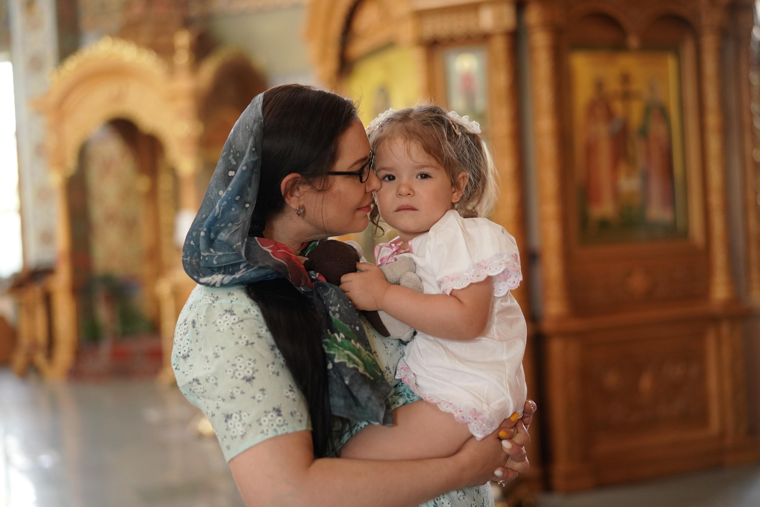 Крещении Майи (Мария). Фотограф Алматы, курс по Фотографии в Алматы. Дмитриева Наталья