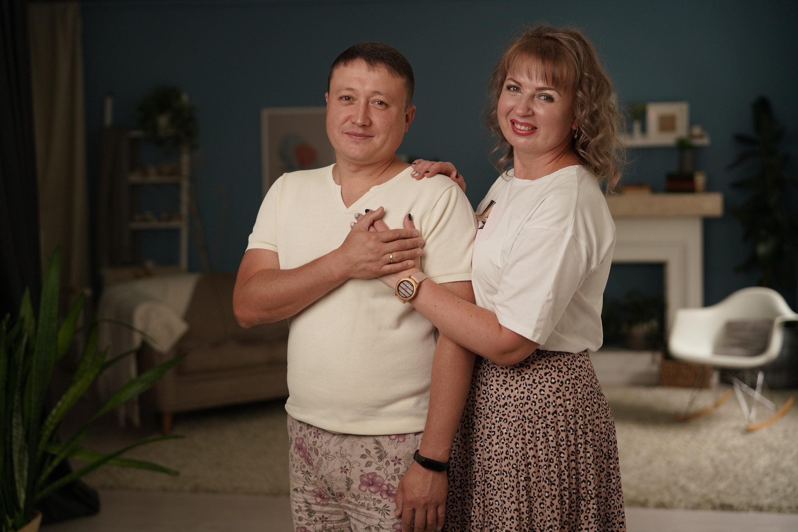 Семья Александра и Юлии. Фотограф Алматы, курс по Фотографии в Алматы. Дмитриева Наталья