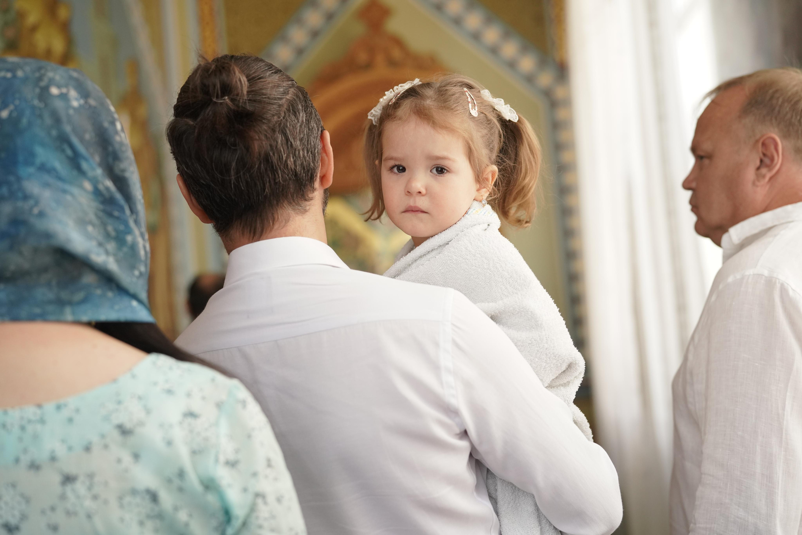 Крещении Майи (Мария). Фотограф Алматы, курс по Фотографии в Алматы. Дмитриева Наталья