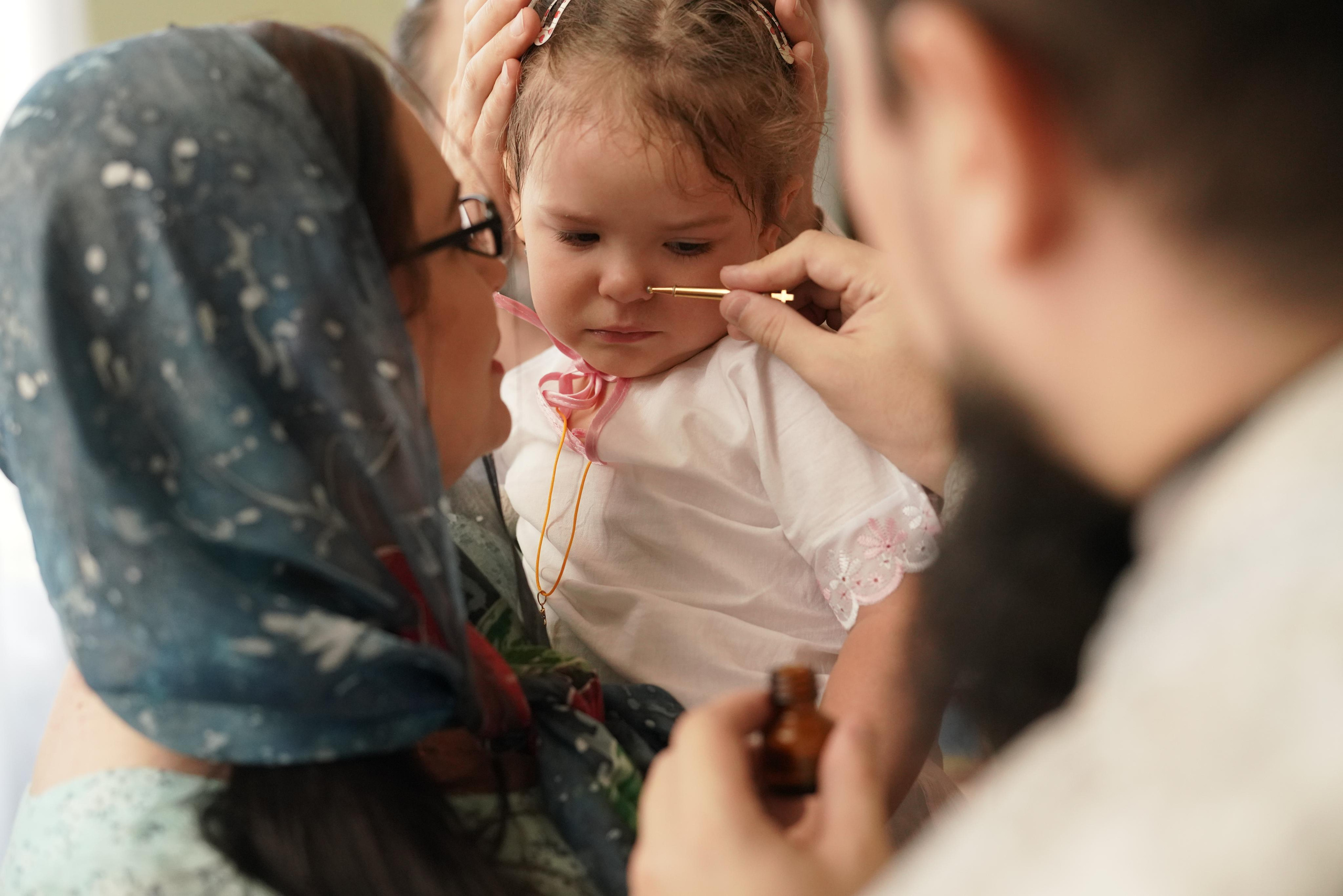 Крещении Майи (Мария). Фотограф Алматы, курс по Фотографии в Алматы. Дмитриева Наталья