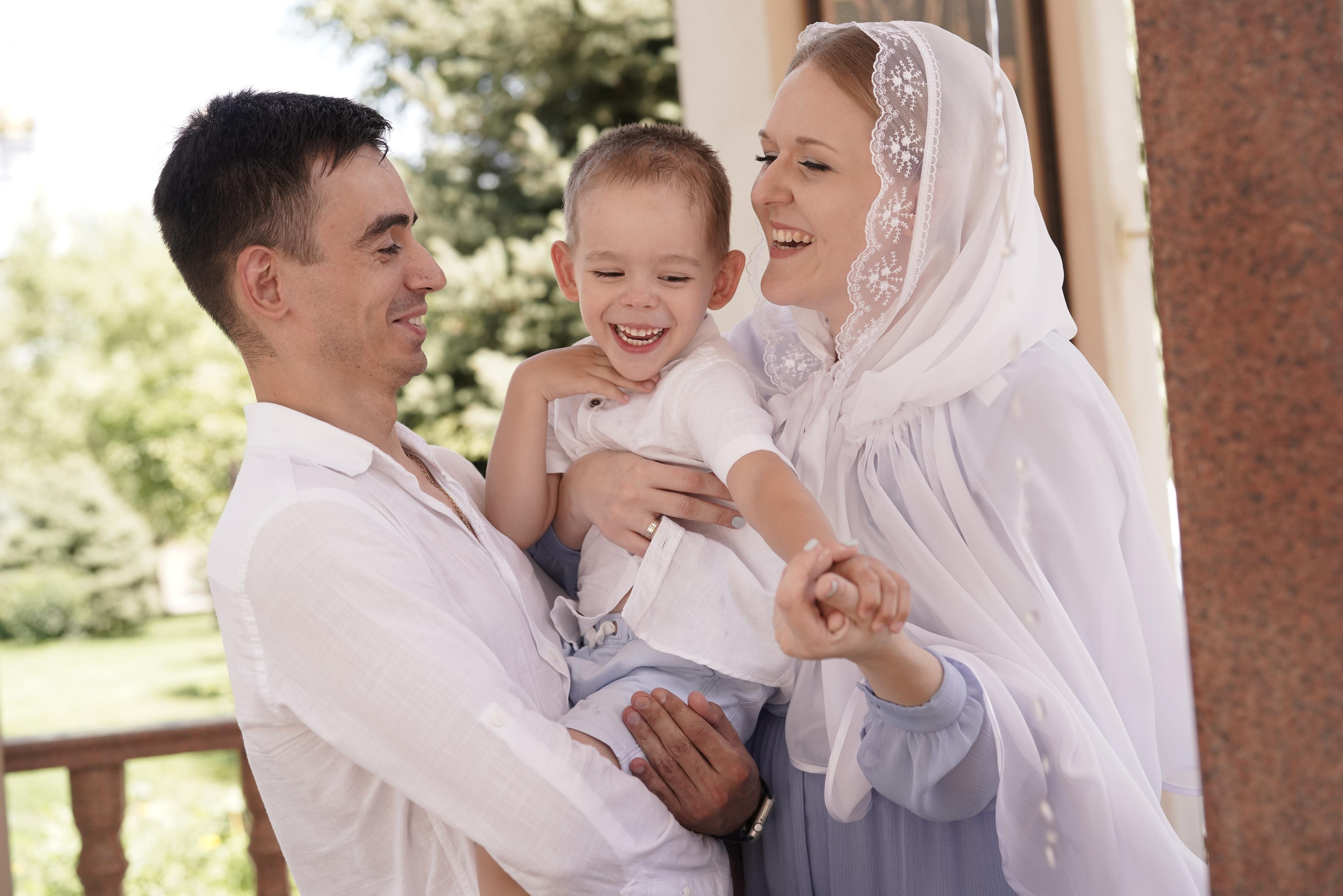 Крещение Камиля (Михаил). Фотограф Алматы, курс по Фотографии в Алматы. Дмитриева Наталья