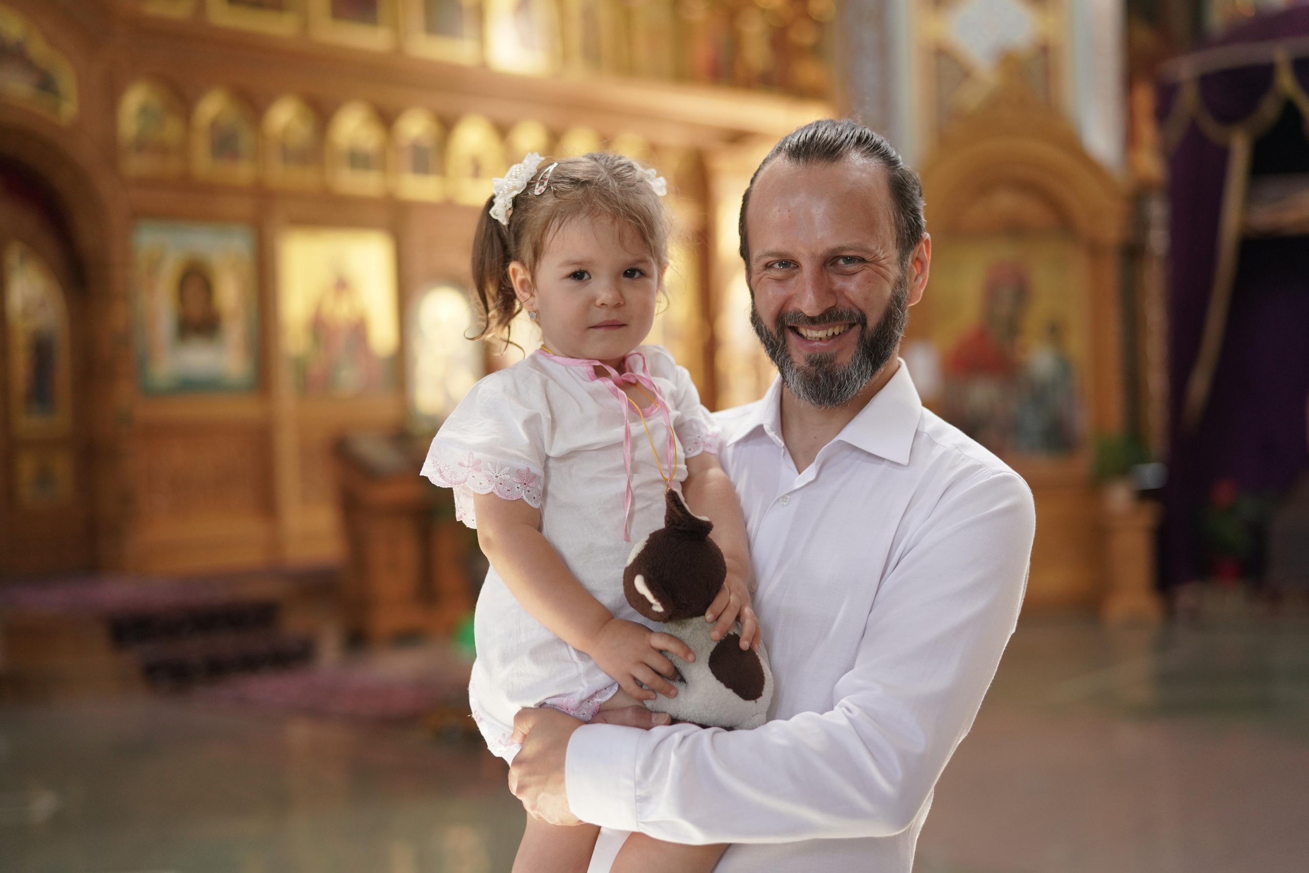 Крещении Майи (Мария). Фотограф Алматы, курс по Фотографии в Алматы. Дмитриева Наталья