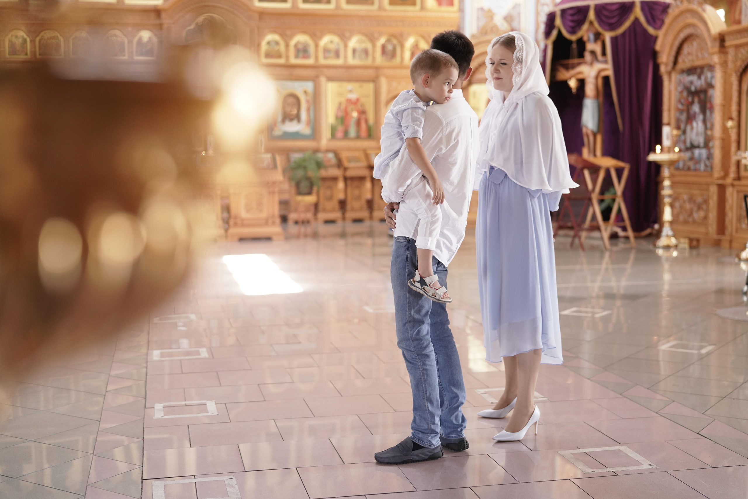 Крещение Камиля (Михаил). Фотограф Алматы, курс по Фотографии в Алматы. Дмитриева Наталья