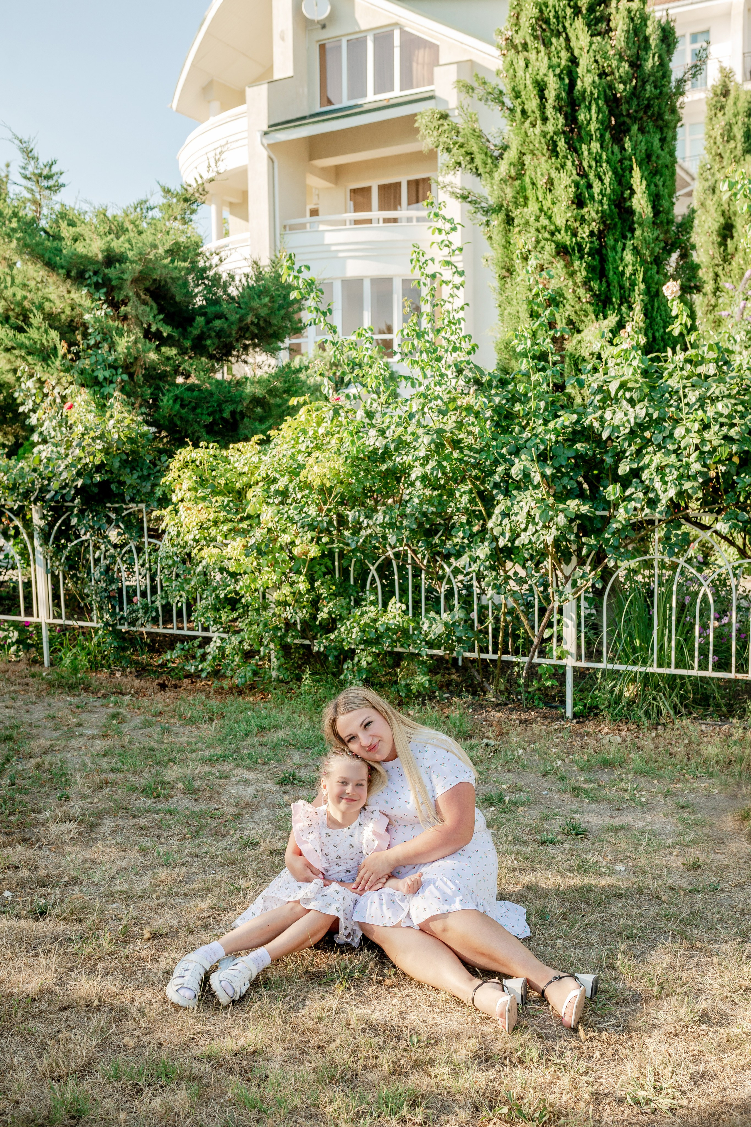 Лариса и Наталья. Фотограф в Геленджике, Архипо-Осиповке, Абрау-Дюрсо, Кринице Виктория