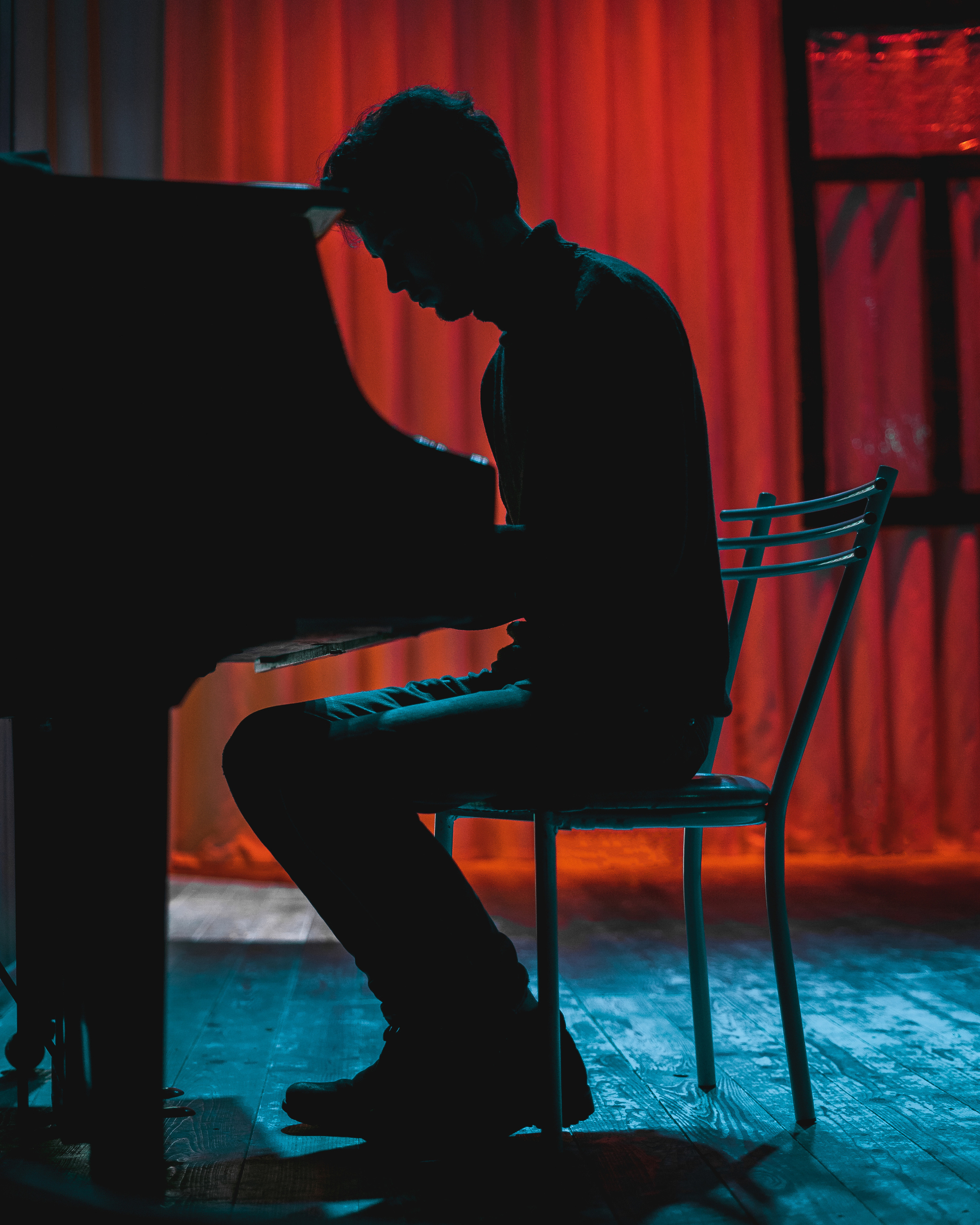 Стрит-фотография, улицы Краснодара и пригорода. Фотограф и видеограф в Новотитаровской и Краснодаре — Олег Ананко