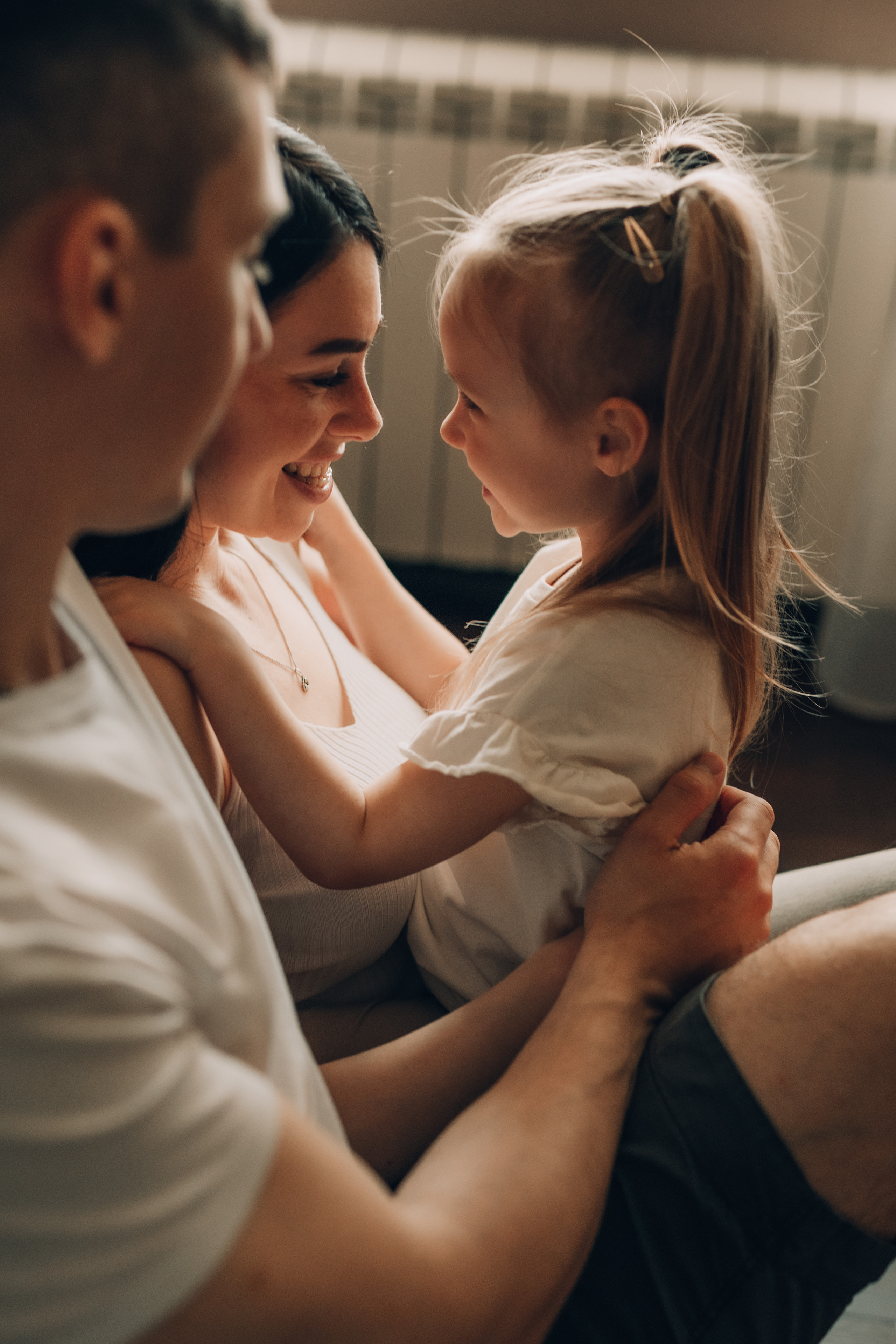 Петя, Аня и Аришка. Домашняя фотосессия. Семейный фотограф в Казани Рузалина Гафурова