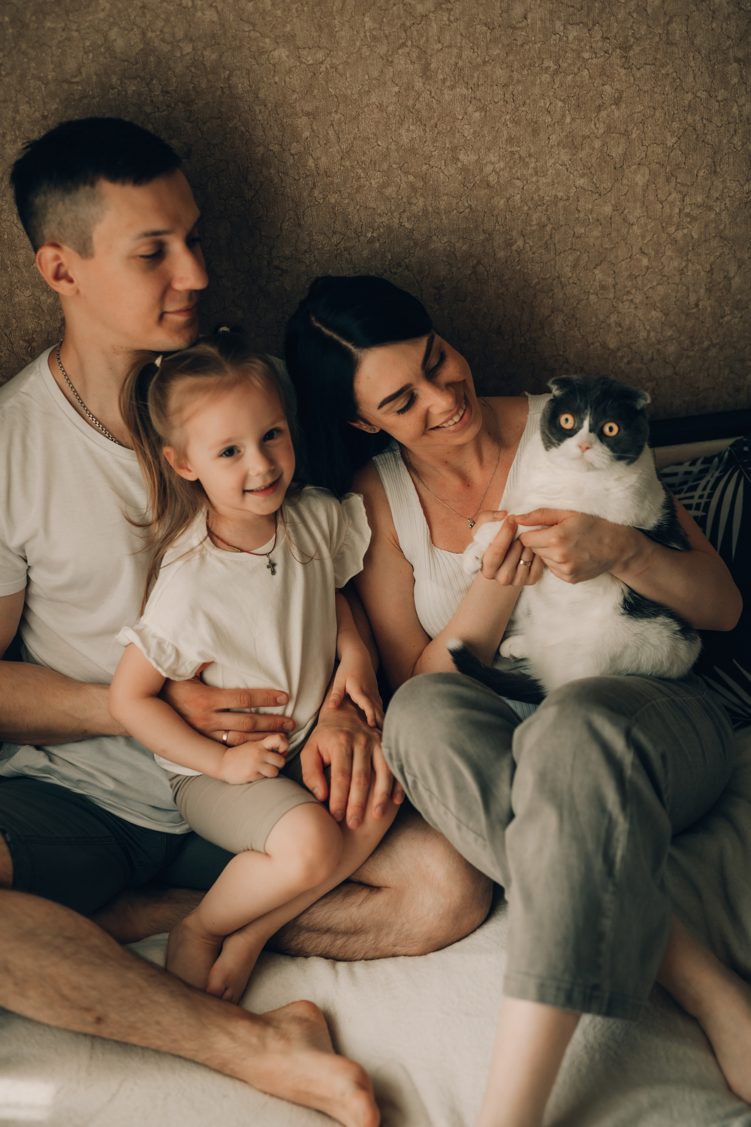 Петя, Аня и Аришка. Домашняя фотосессия. Семейный фотограф в Казани Рузалина Гафурова