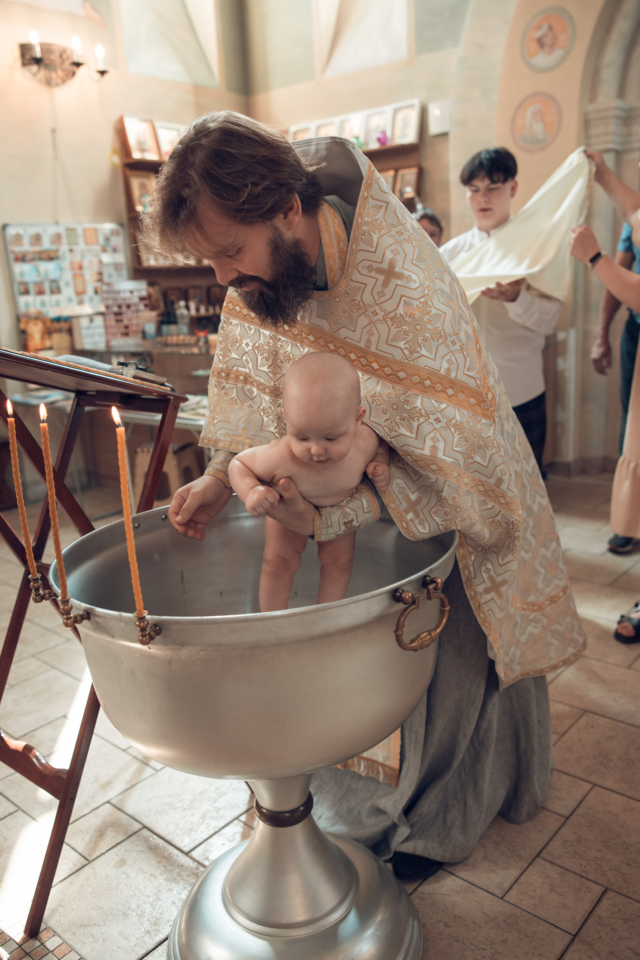 Таинство Крещения Василия. Храм в честь иконы «Всецарица». Семейный фотограф в Рязани и Рязанской области