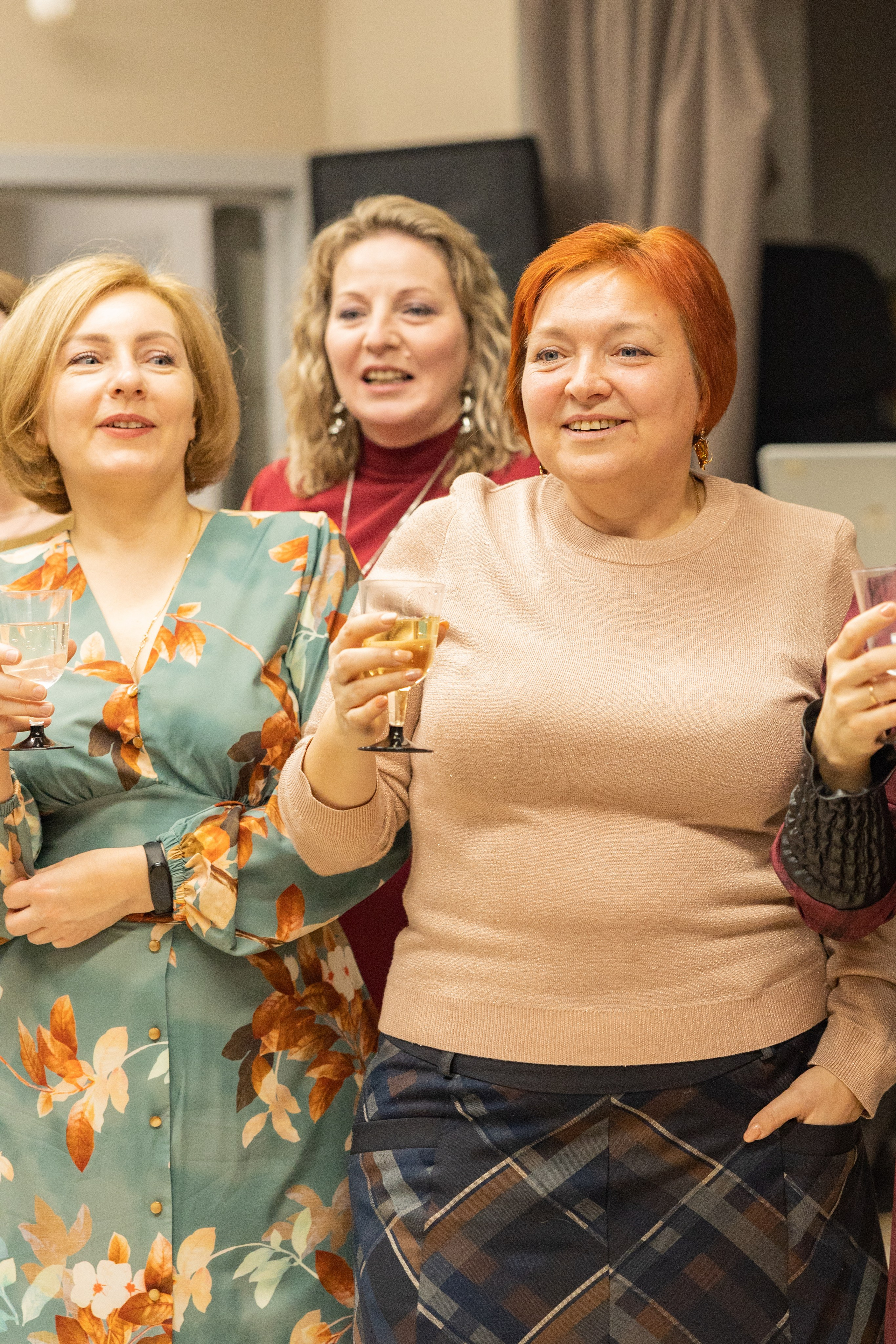 ЛогоЁлка2024. Семейный фотограф в Рязани и Рязанской области