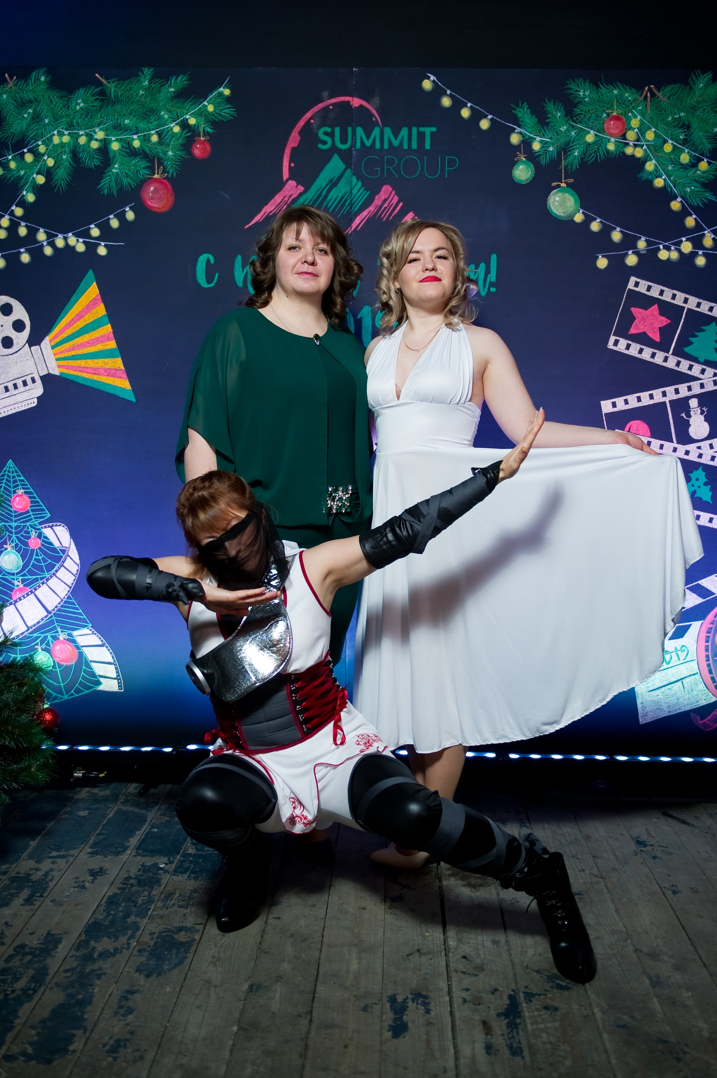 Новогодний корпоратив Summit. Репортажный фотограф и видеограф Слава Думчев. Тимбилдинги, отчетники, корпоративы