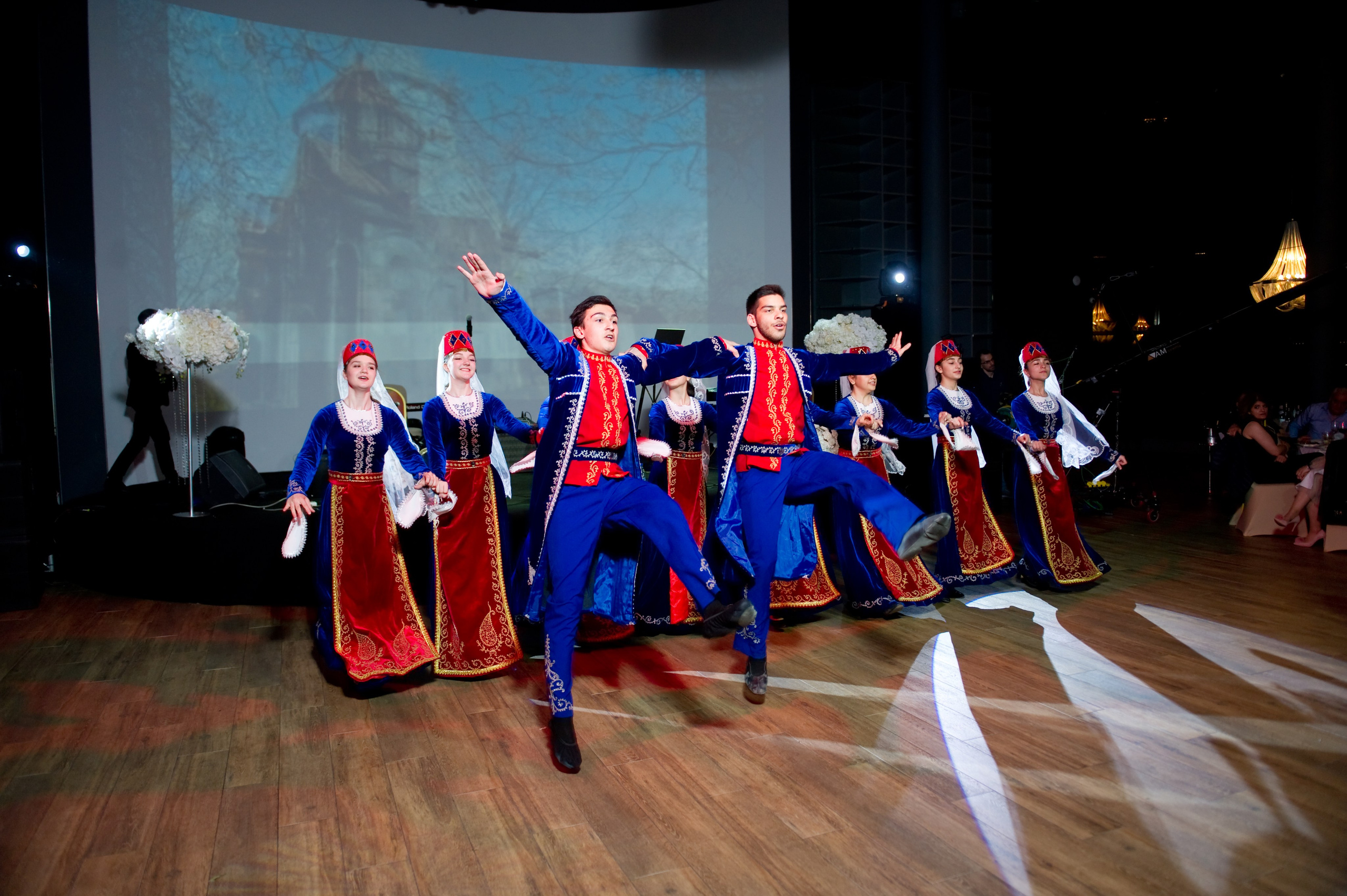 Свадьба Ашота и Ларисы. Репортажный фотограф и видеограф Слава Думчев. Тимбилдинги, отчетники, корпоративы