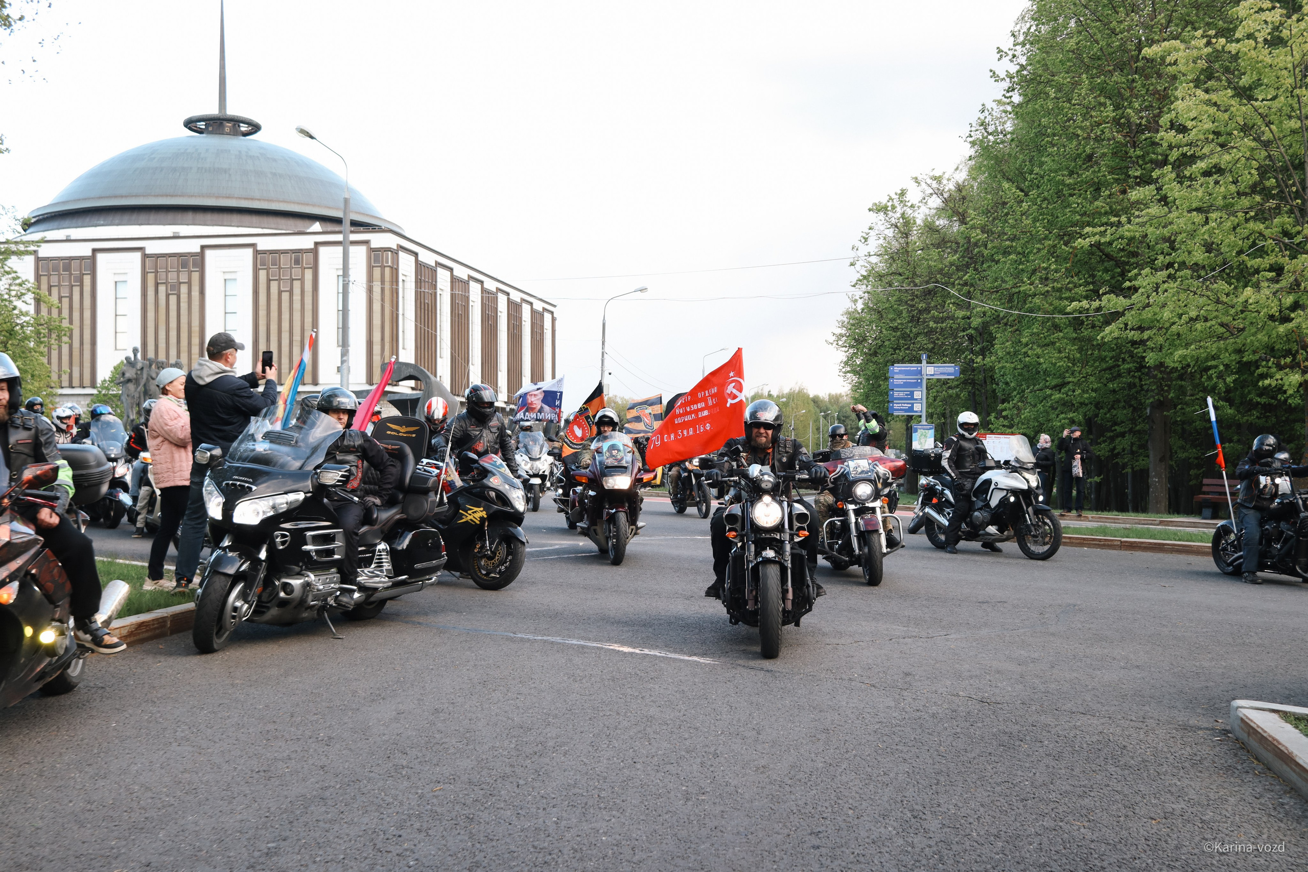Открытие мотосезона 2025 «Ночные Волки"/ Москва. Репортажный фотограф в Москве и Зеленограде Karina-vozd