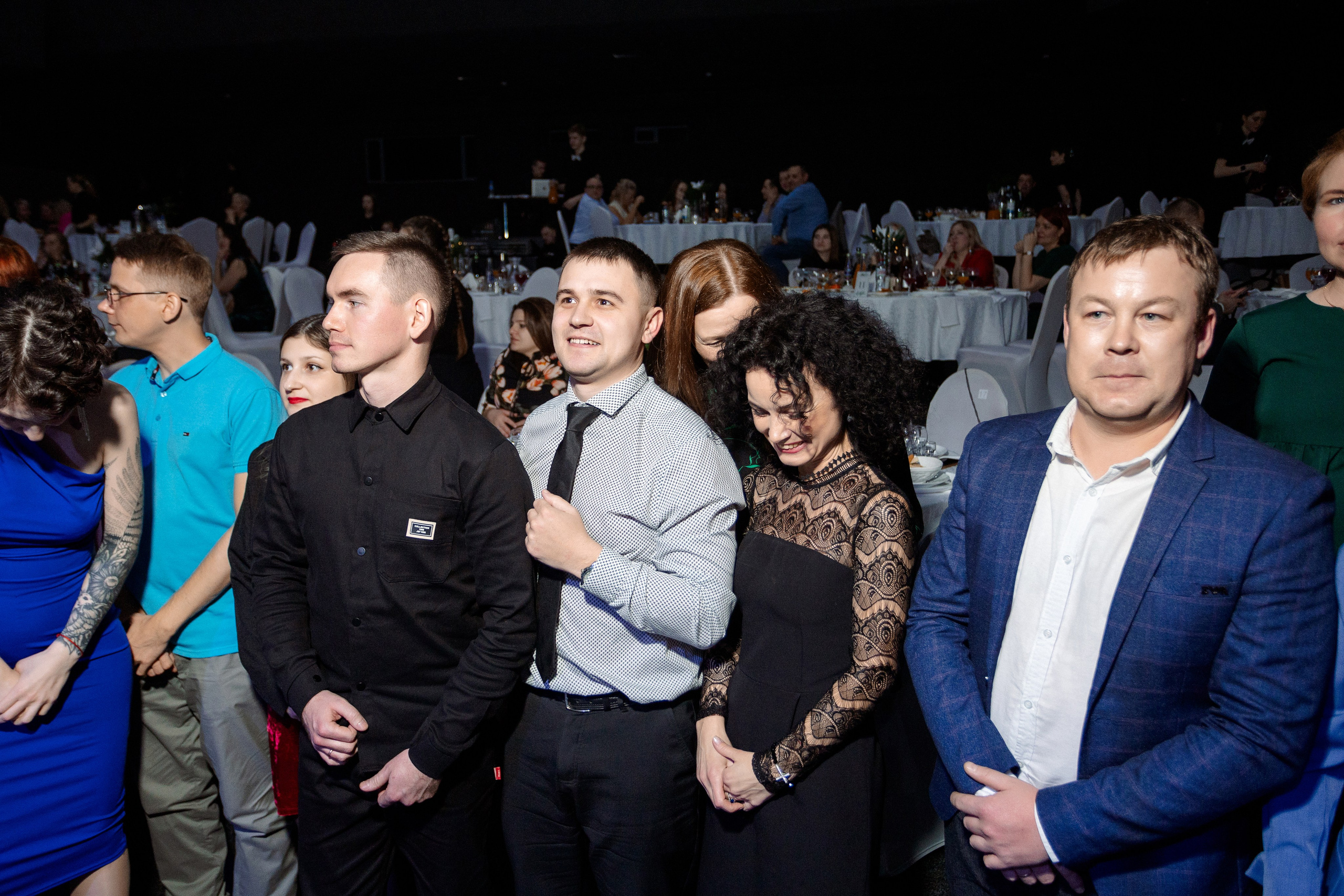 РЕПОРТАЖ: НОВЫЙ ГОД В ДК МЕТАЛЛУРГ. Профессиональный фотограф в Ижевске Леша Петров