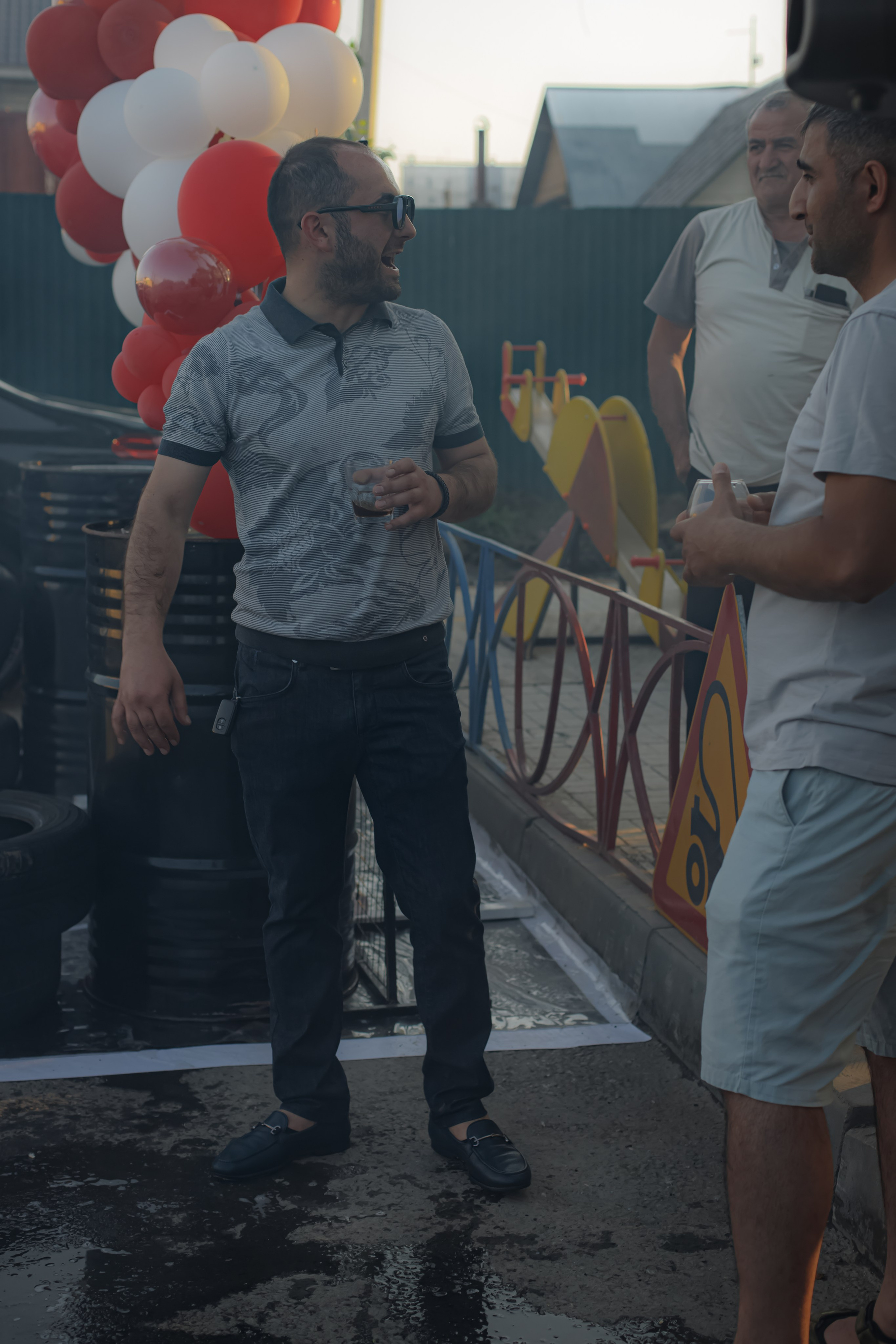 АВТОМОЙКА САМООБСЛУЖИВАНИЯ «5 MIN». Photokarish