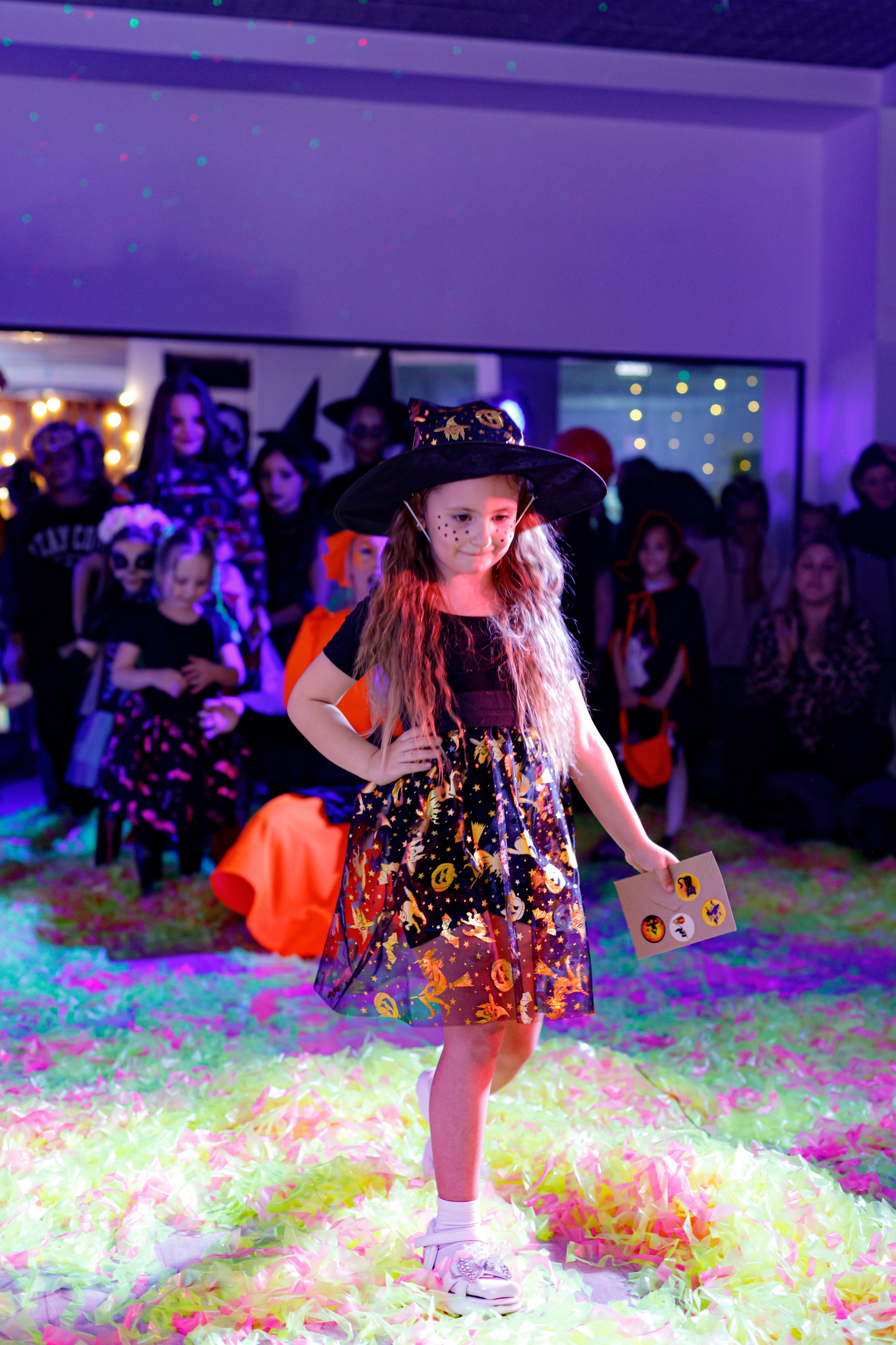 HALLOWEEN. Photokarish