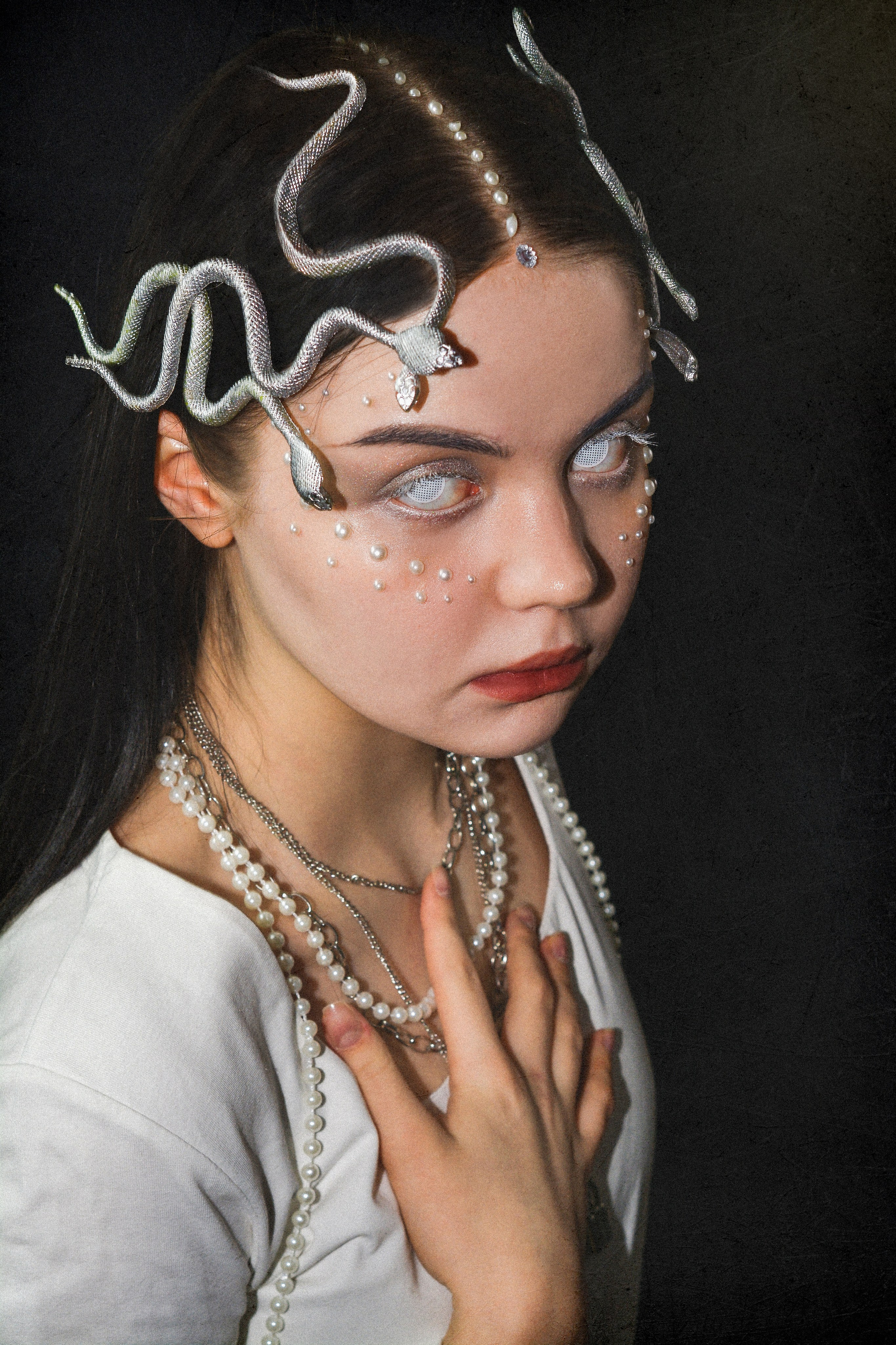 Snakes. Vcut studio| Фотограф Валерия Мустаева