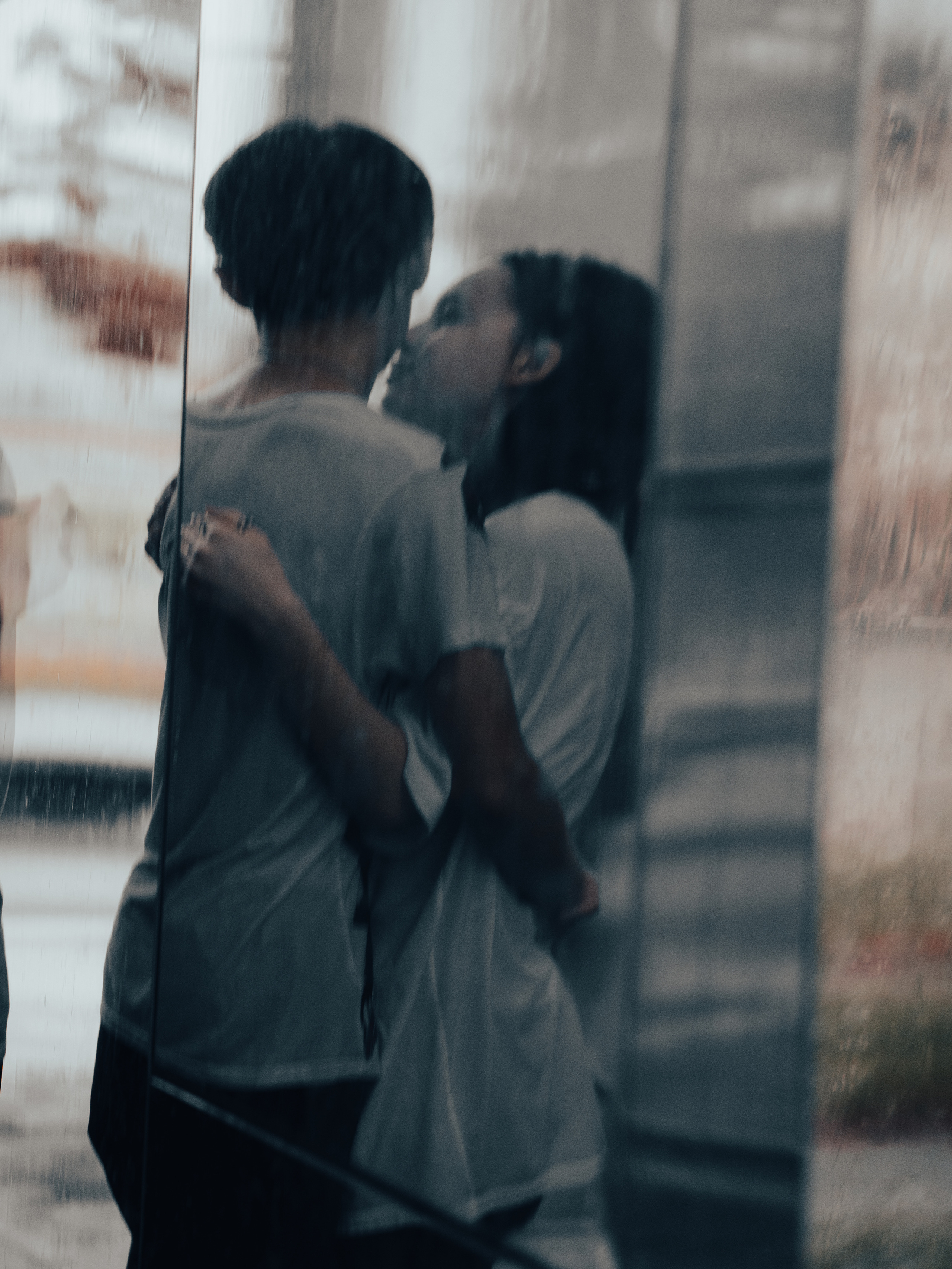 Street. Если ты на Земле — звони