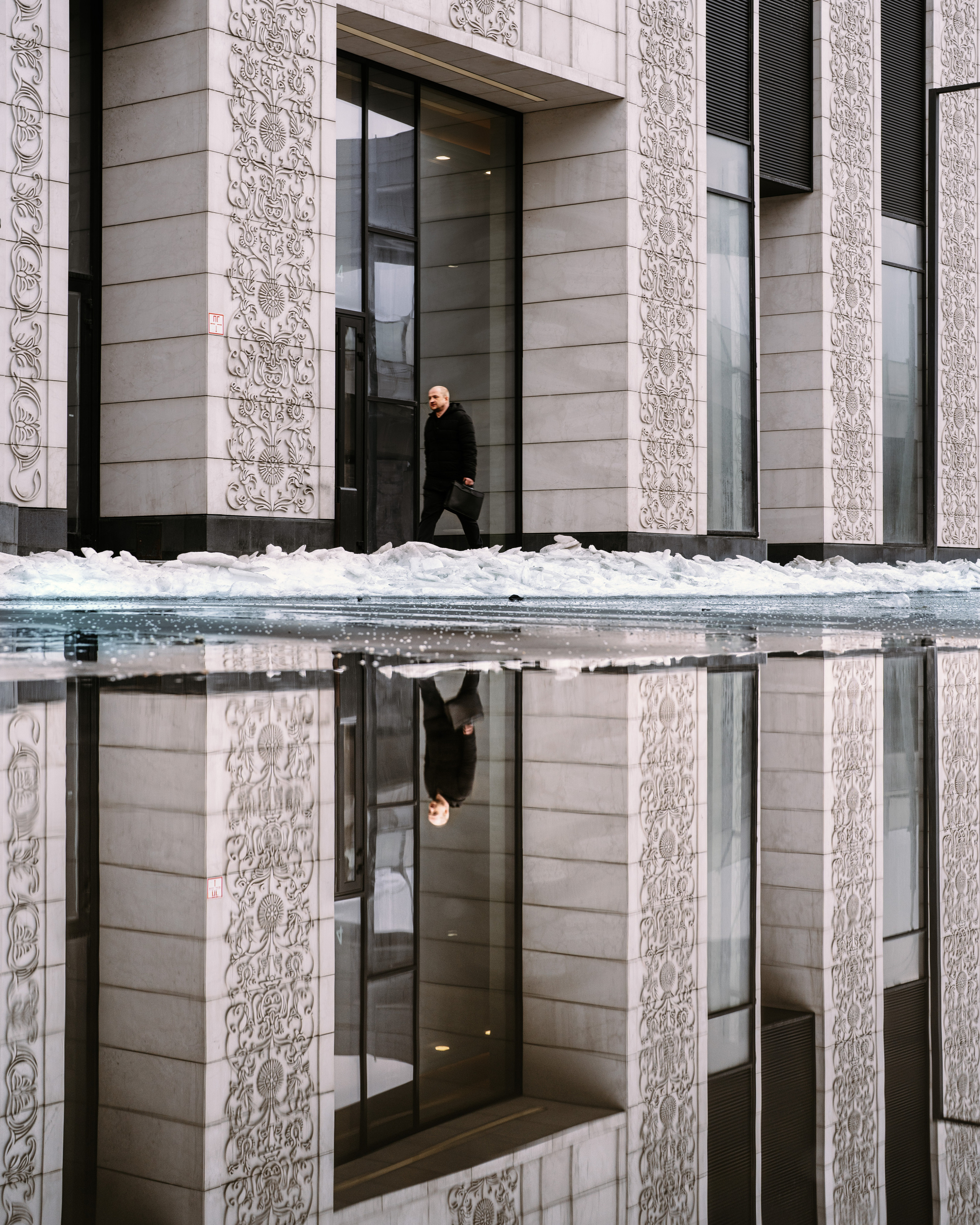 Street. Если ты на Земле — звони