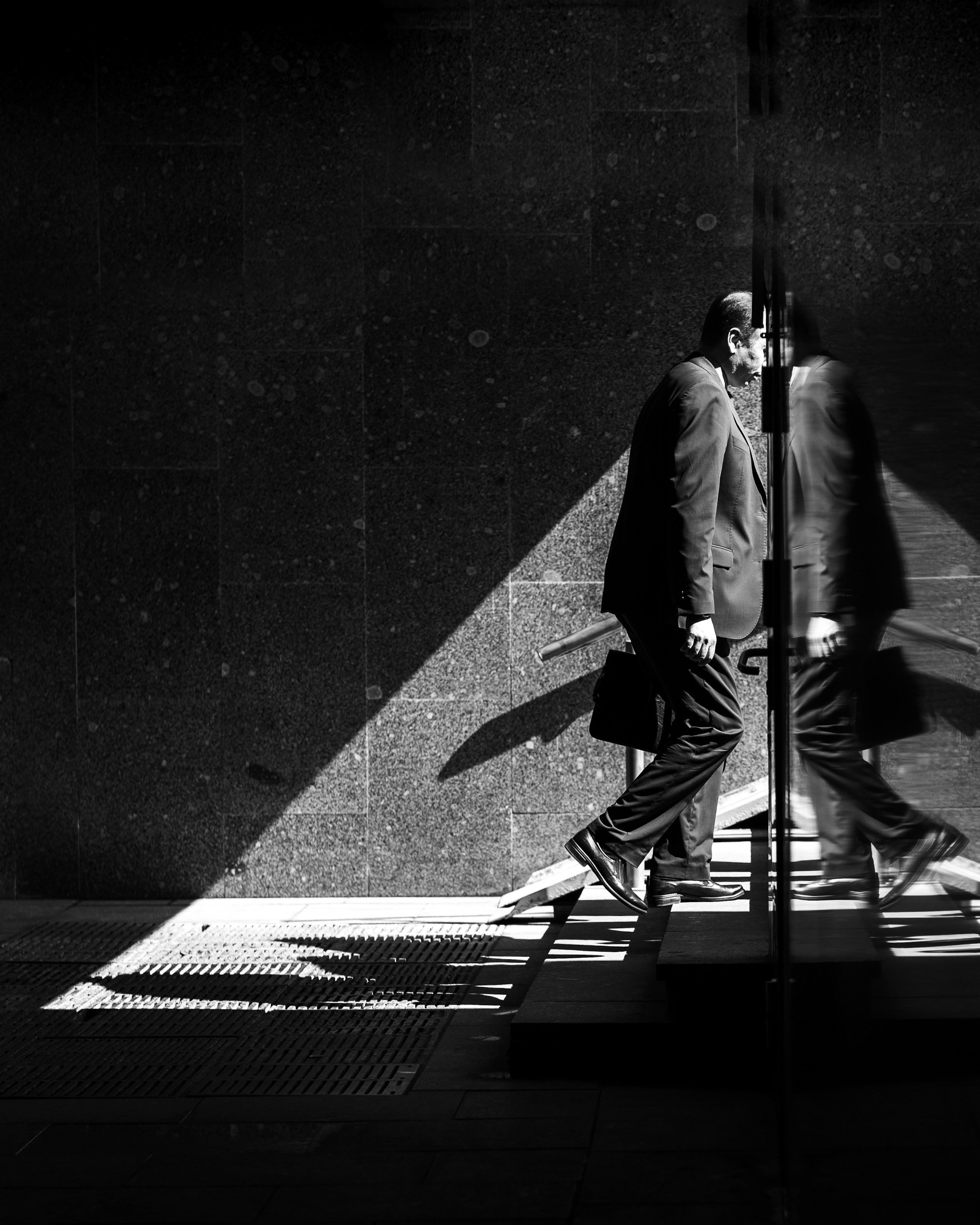 Street. Если ты на Земле — звони