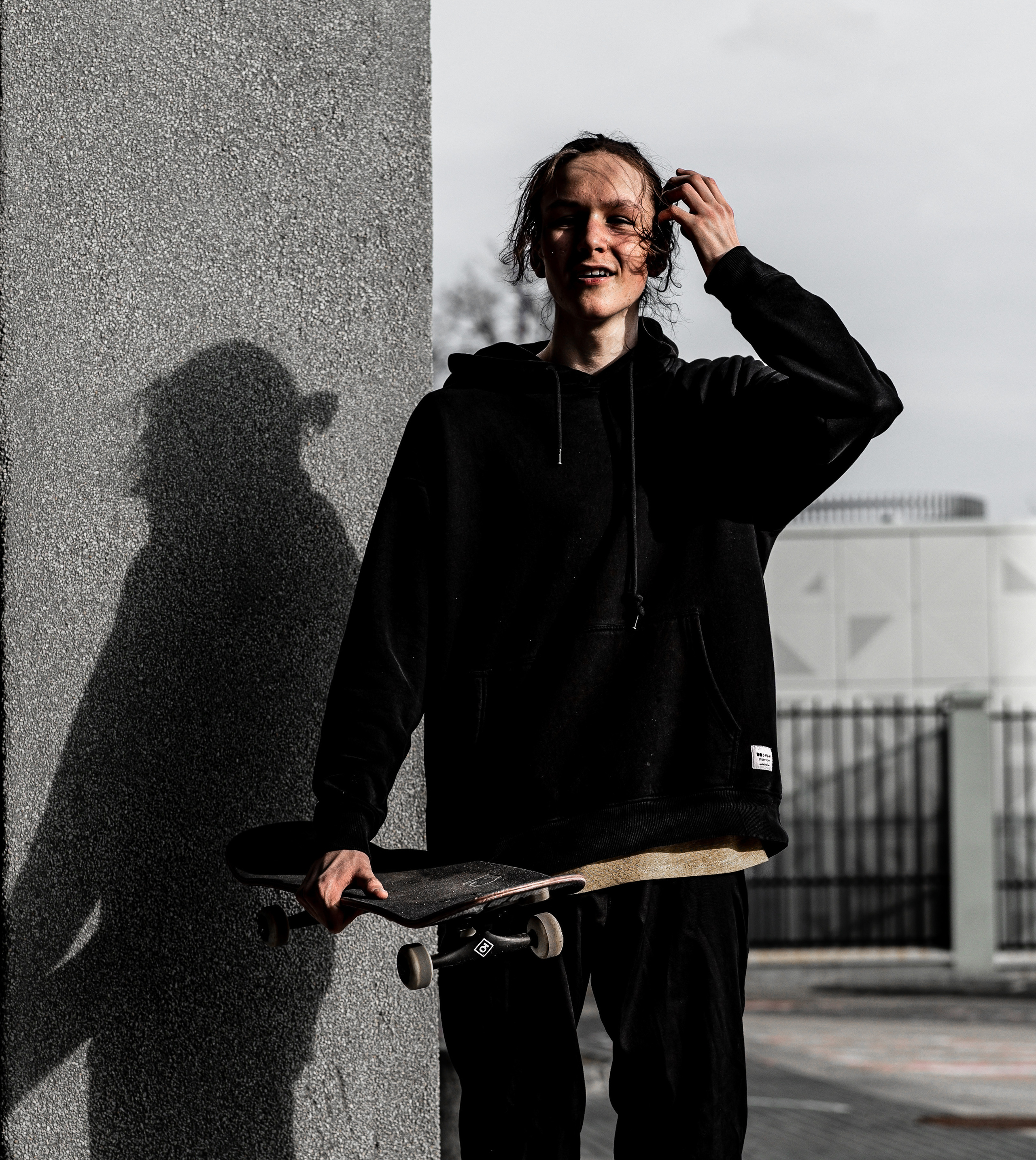 Action. Если ты на Земле — звони