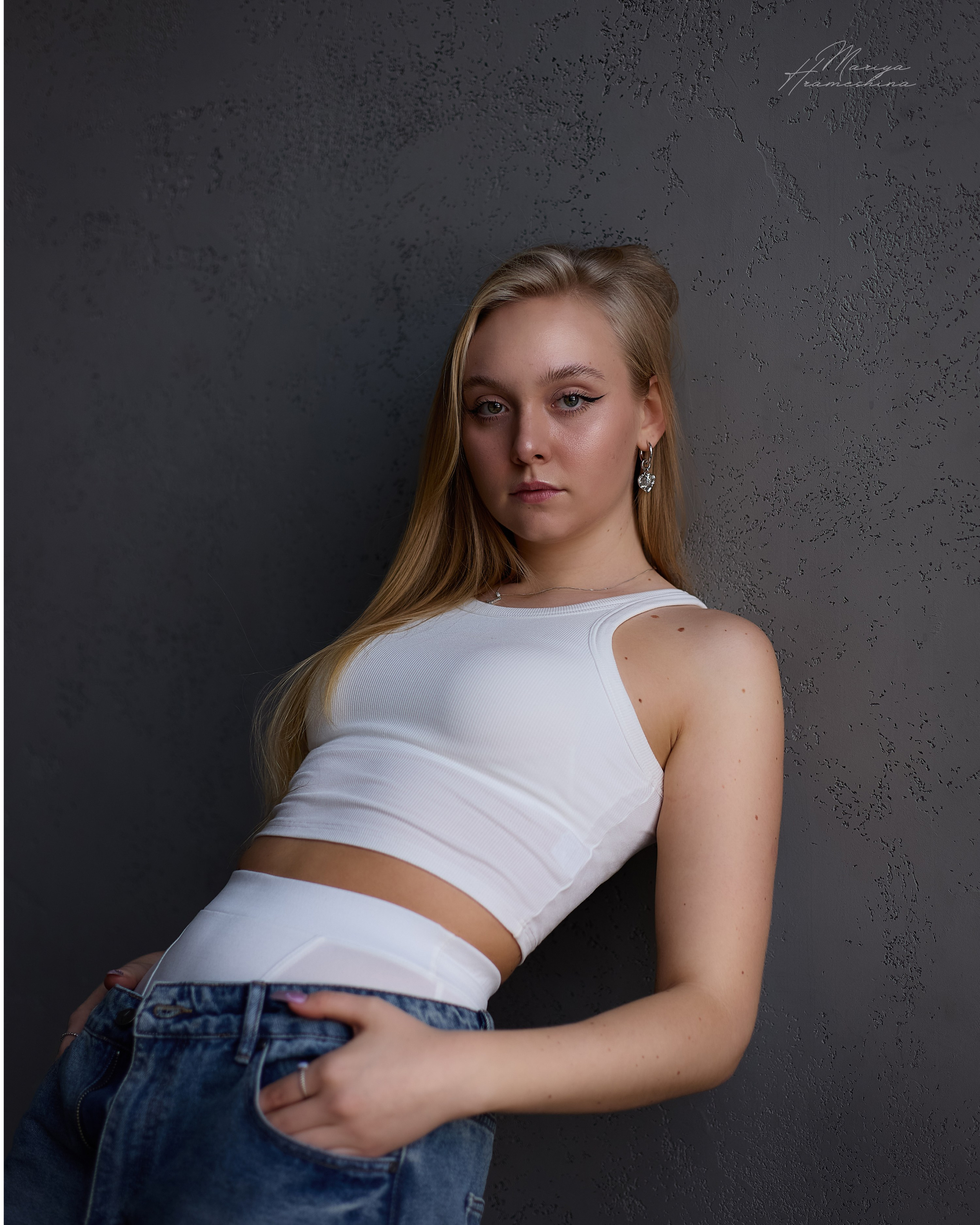 Фотосъемка девушки модели. Фотограф, мобилограф Ростов-на-Дону