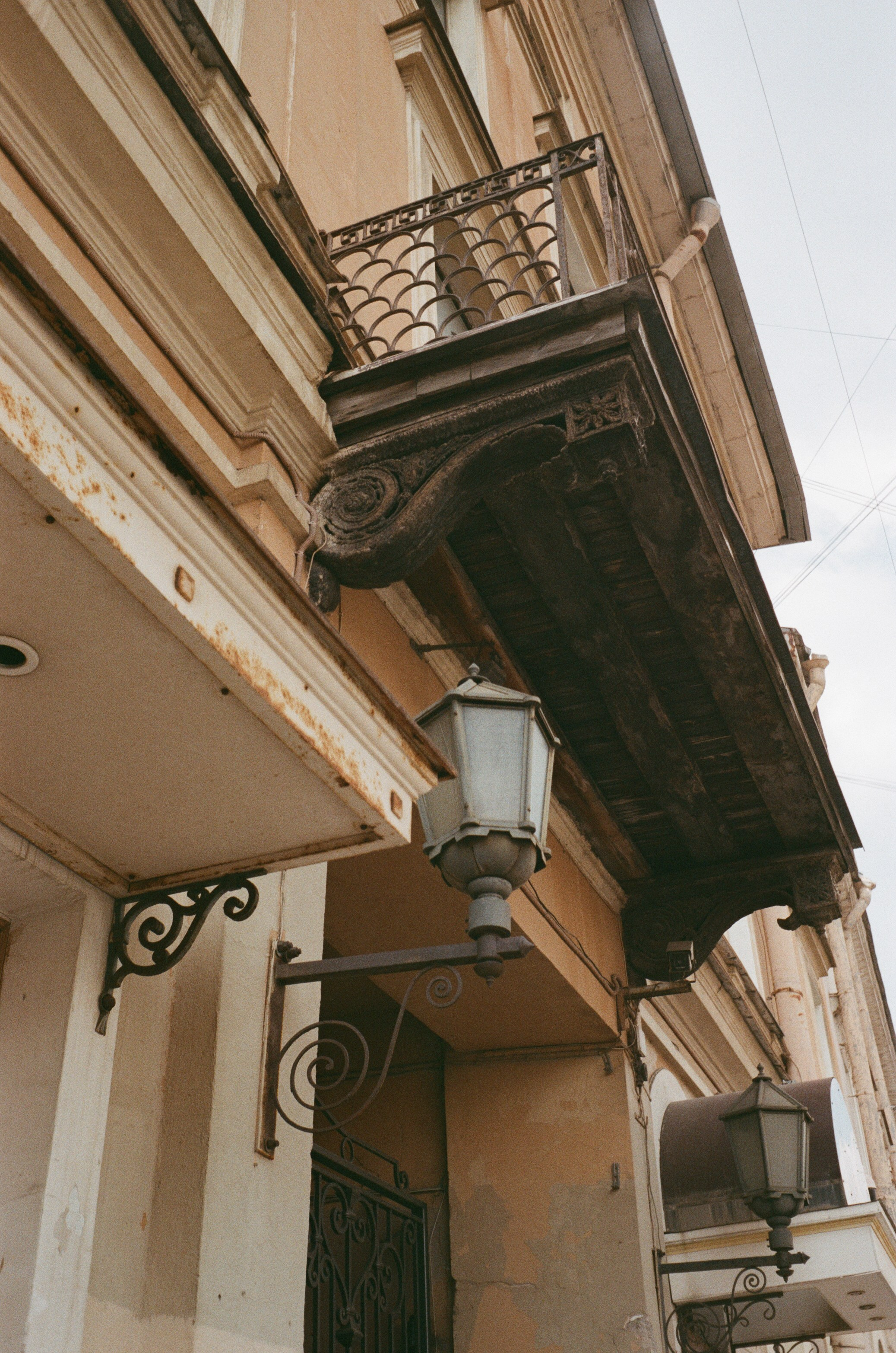 Прогулка по Питеру после отраслевой конференции / Minox 35GT