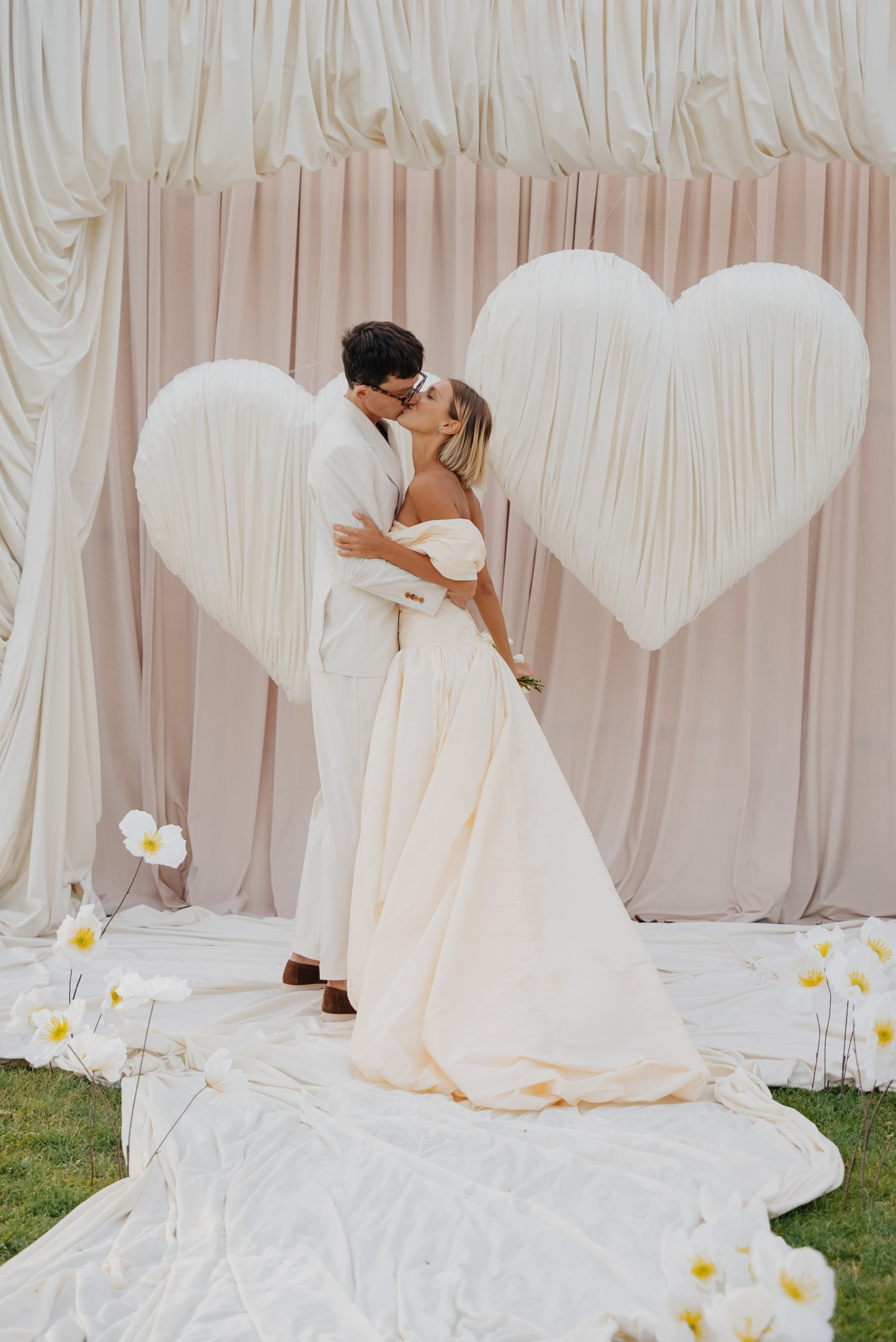 WEDDING. Akkanatart.kz
