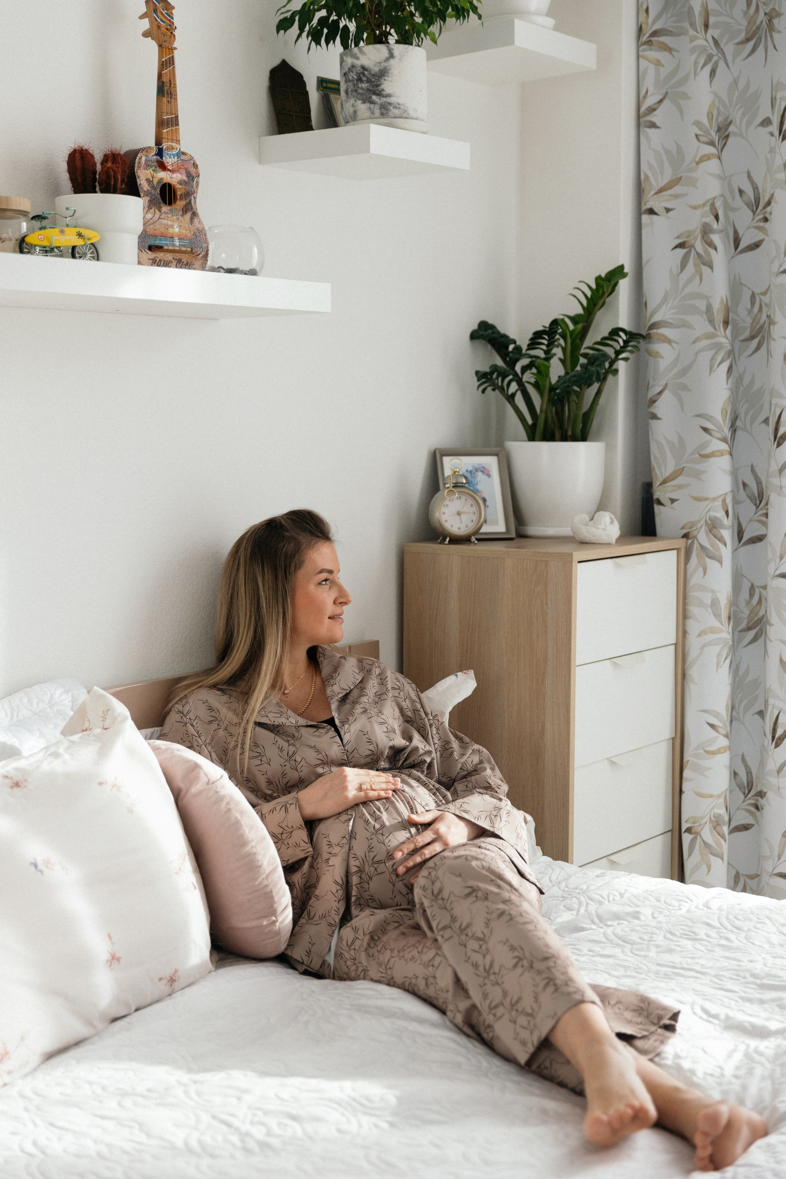 Семейная домашняя фотосессия беременности. Свадебный фотограф в Москве Полина Лелетко