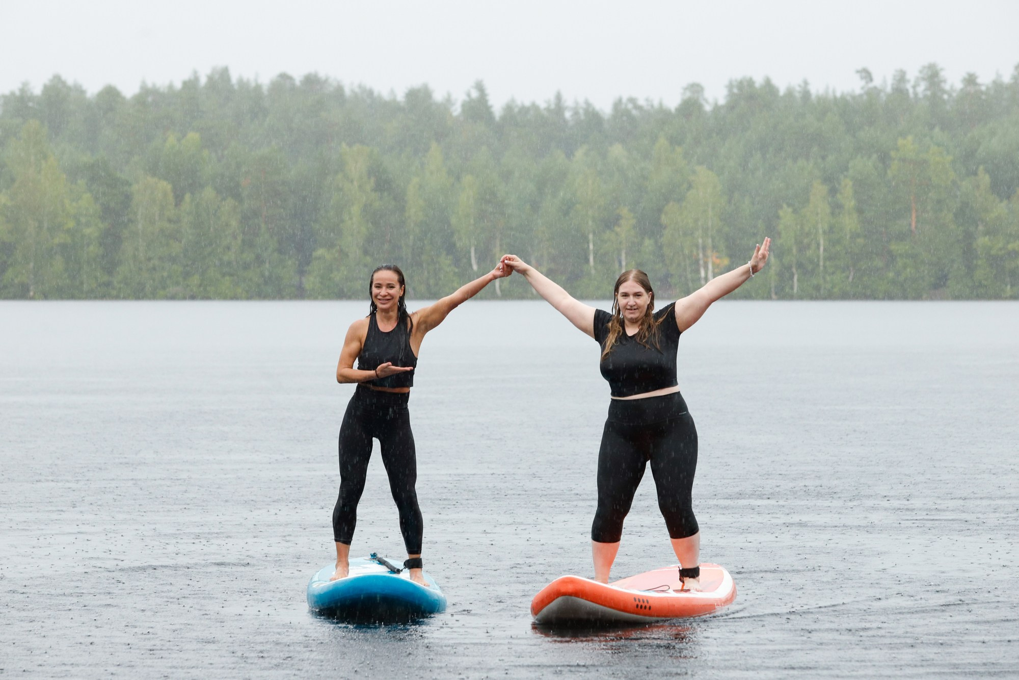 «Последний герой» в лагере для взрослых «Изи». Фотограф Дарья Попова