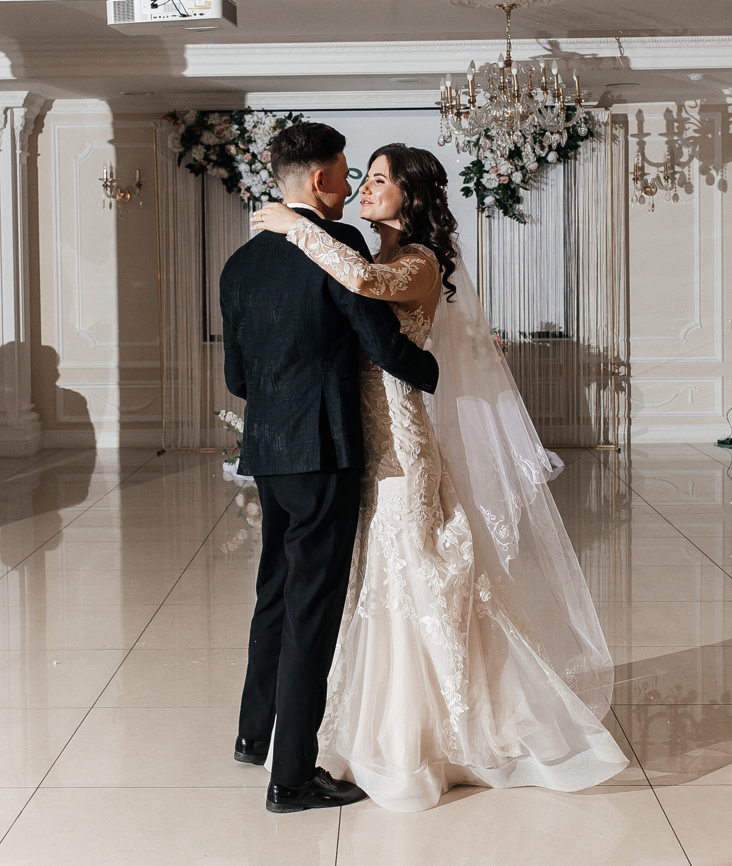 Алик и Ева 2024. Свадебный и портретный фотограф Алина Иванова. Екатеринбург-Москва