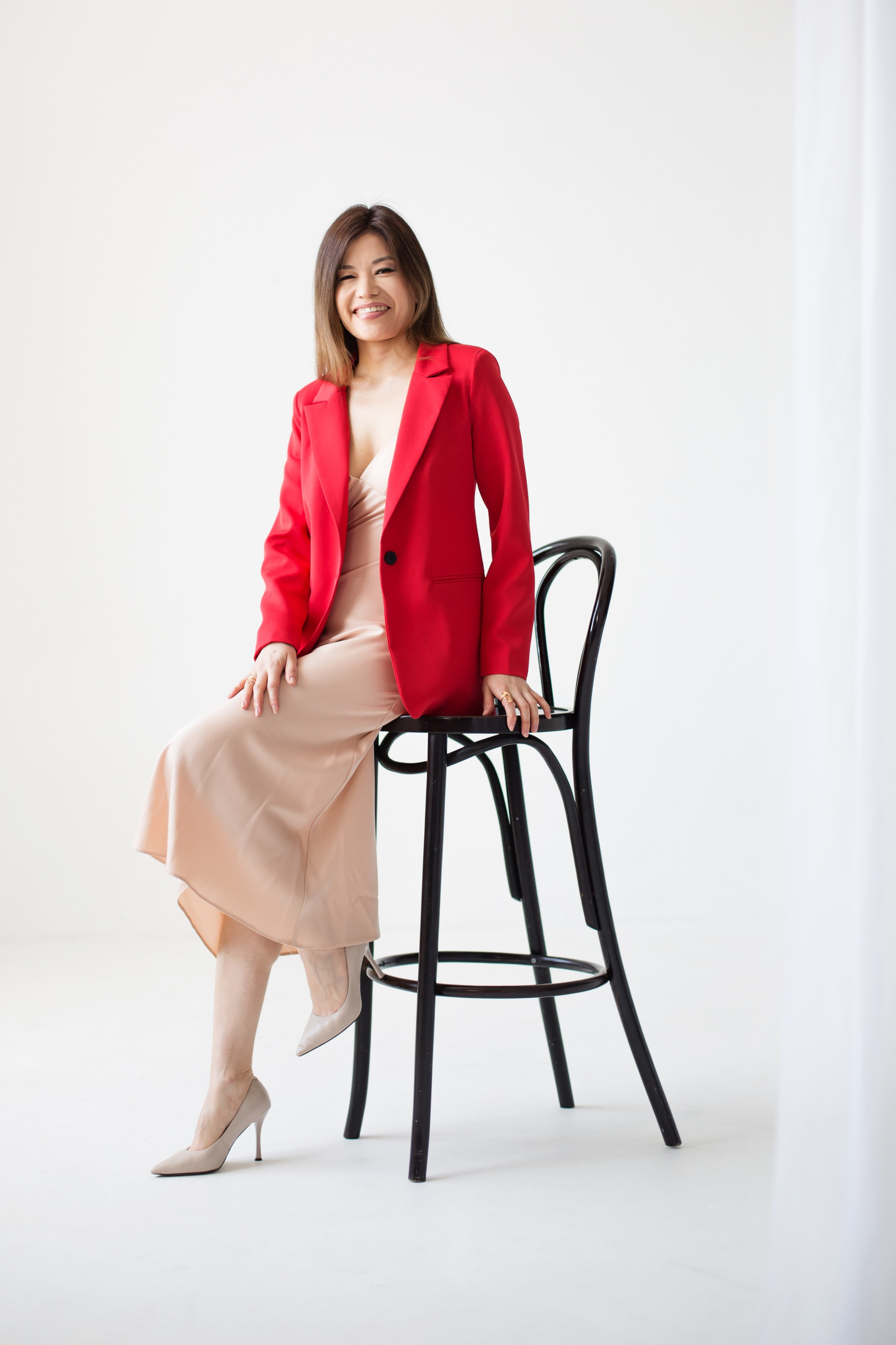 ГУЛЬНАРА практик таро и гвоздестояния. Фотограф в Волгограде Галина Власенко