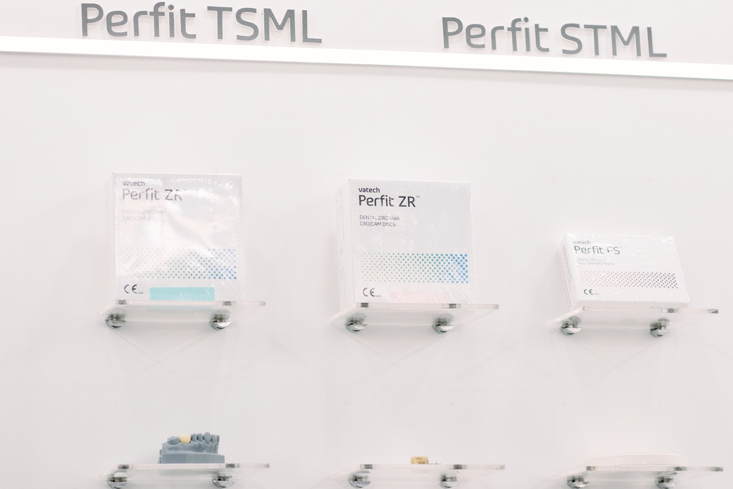 Дентал Салон 2026: Vatech. Свадебный и репортажный фотограф Дмитрий Кононенко