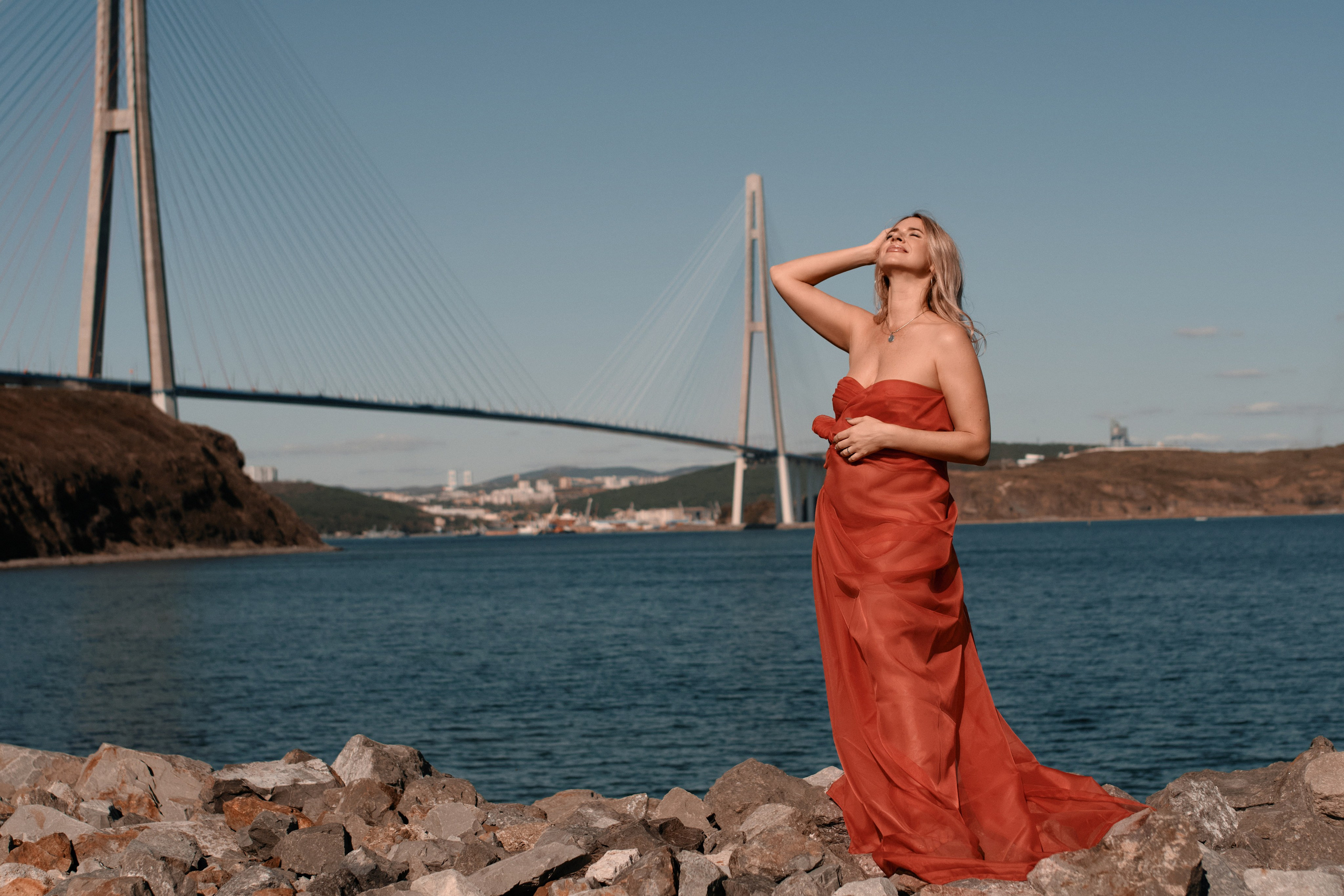 Фотосессии с цветным тюлем Санкт-Петербург. Фотограф портретный архитектурный лавстори будуар Санкт-Петербург Виктор Иванов